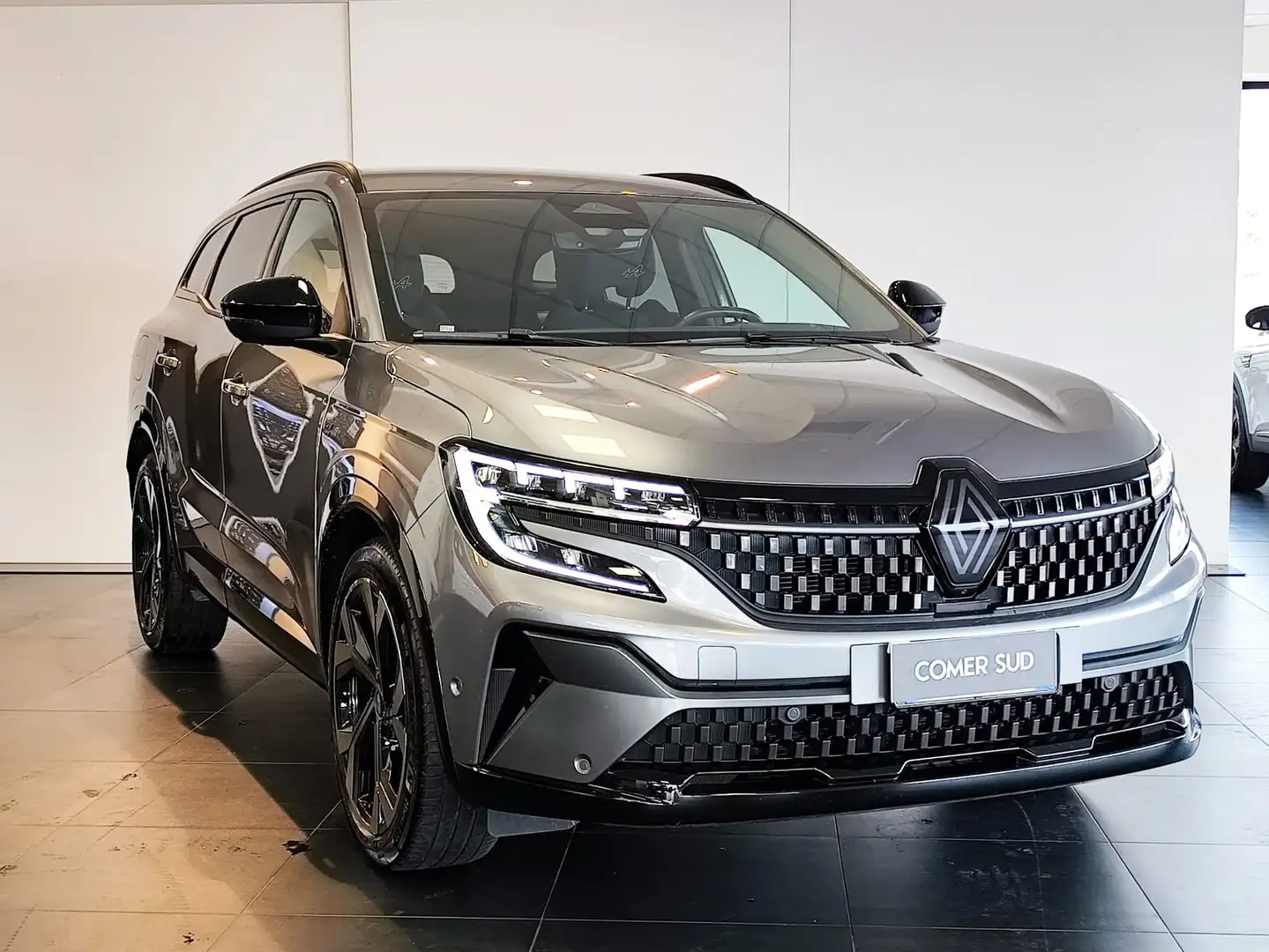 Renault Espace esprit Alpine E-Tech full hybrid 200 Grau - 2