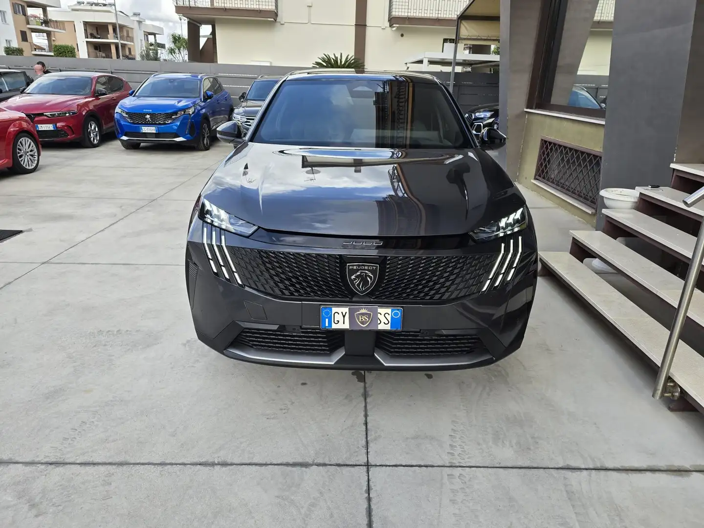 Peugeot 3008 3008 1.2 hybrid 48V GT 136cv e-dcs6 Gris - 1