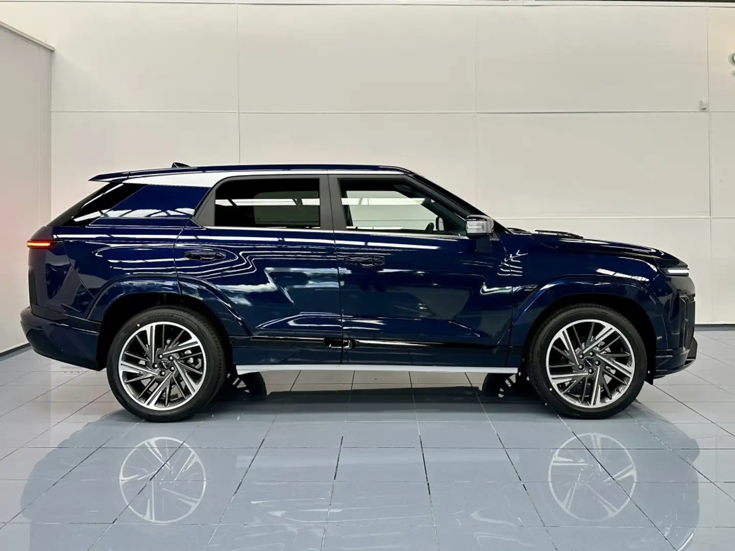 SsangYong Actyon HEV Life Plus Azul - 2