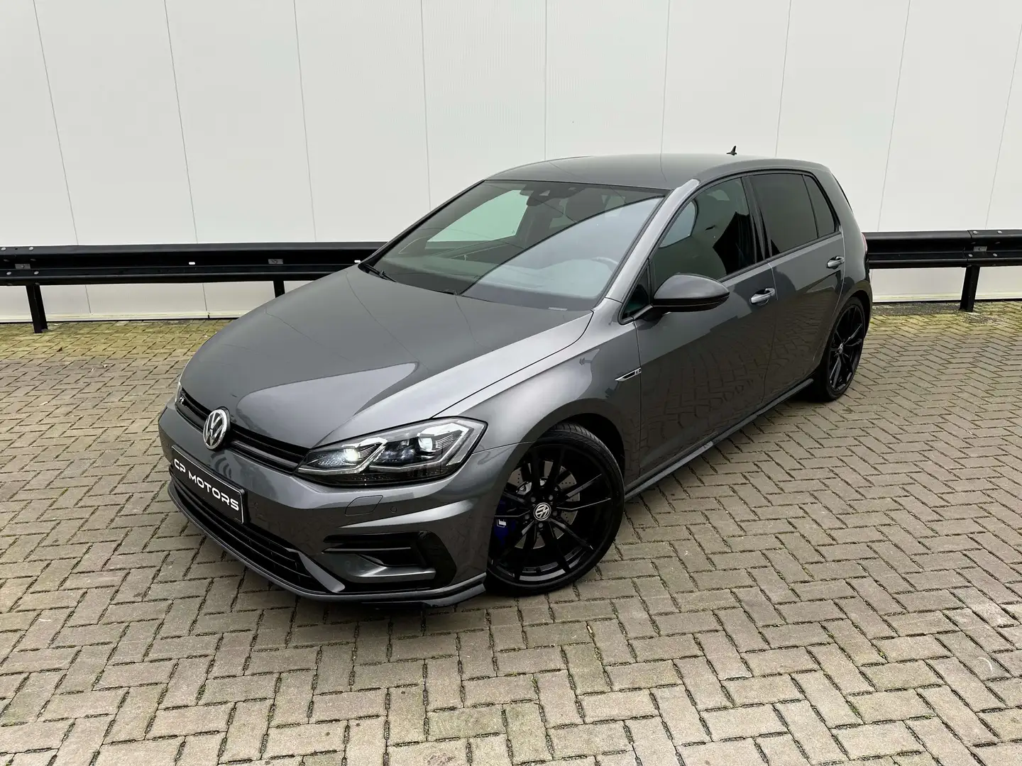 Volkswagen Golf R 4 MOTION  340 PK  APR VW POWER UNIT  DYNAUDIO Grigio - 1