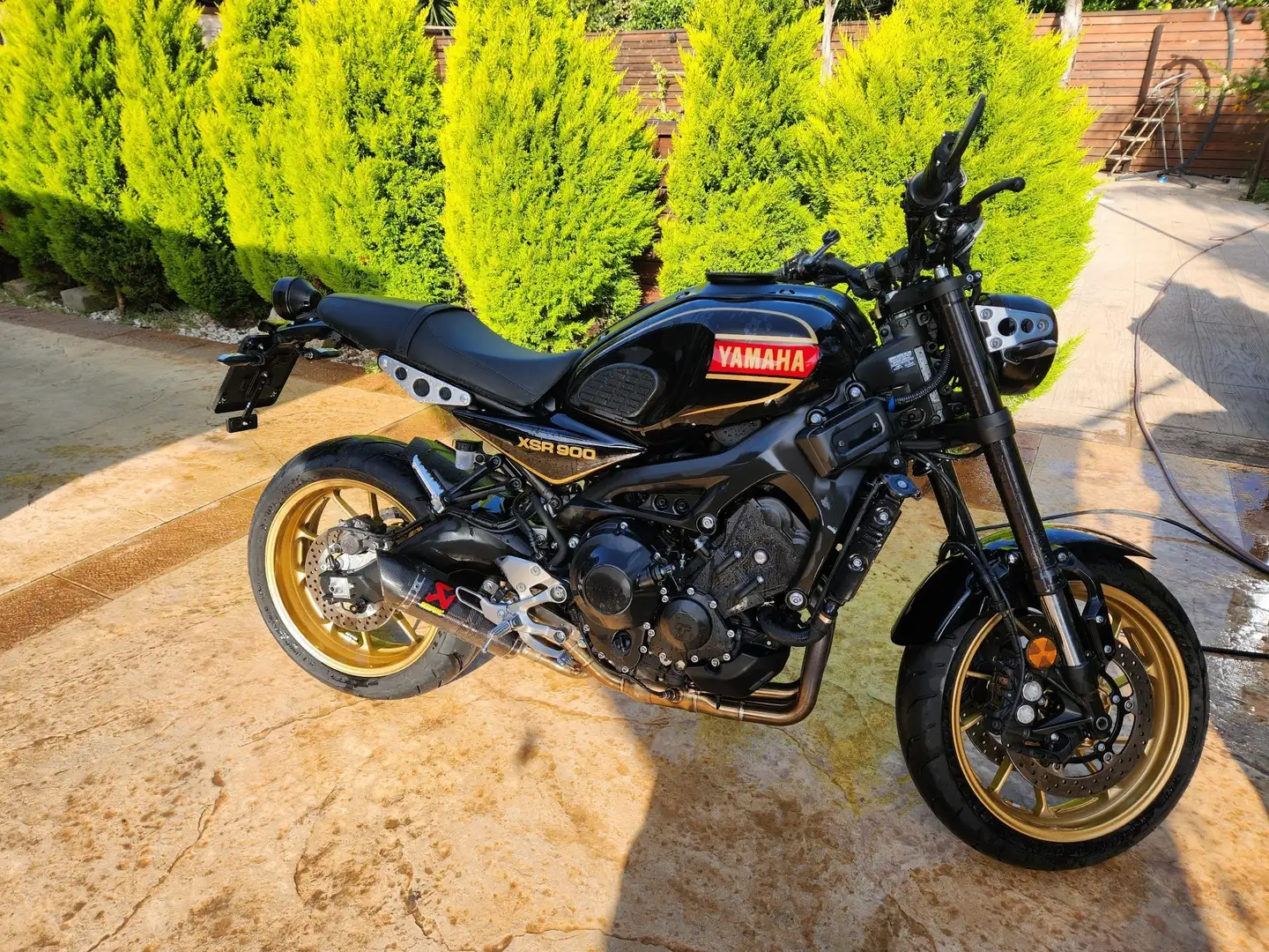 Yamaha XSR 900 80 black - ABS Schwarz - 1