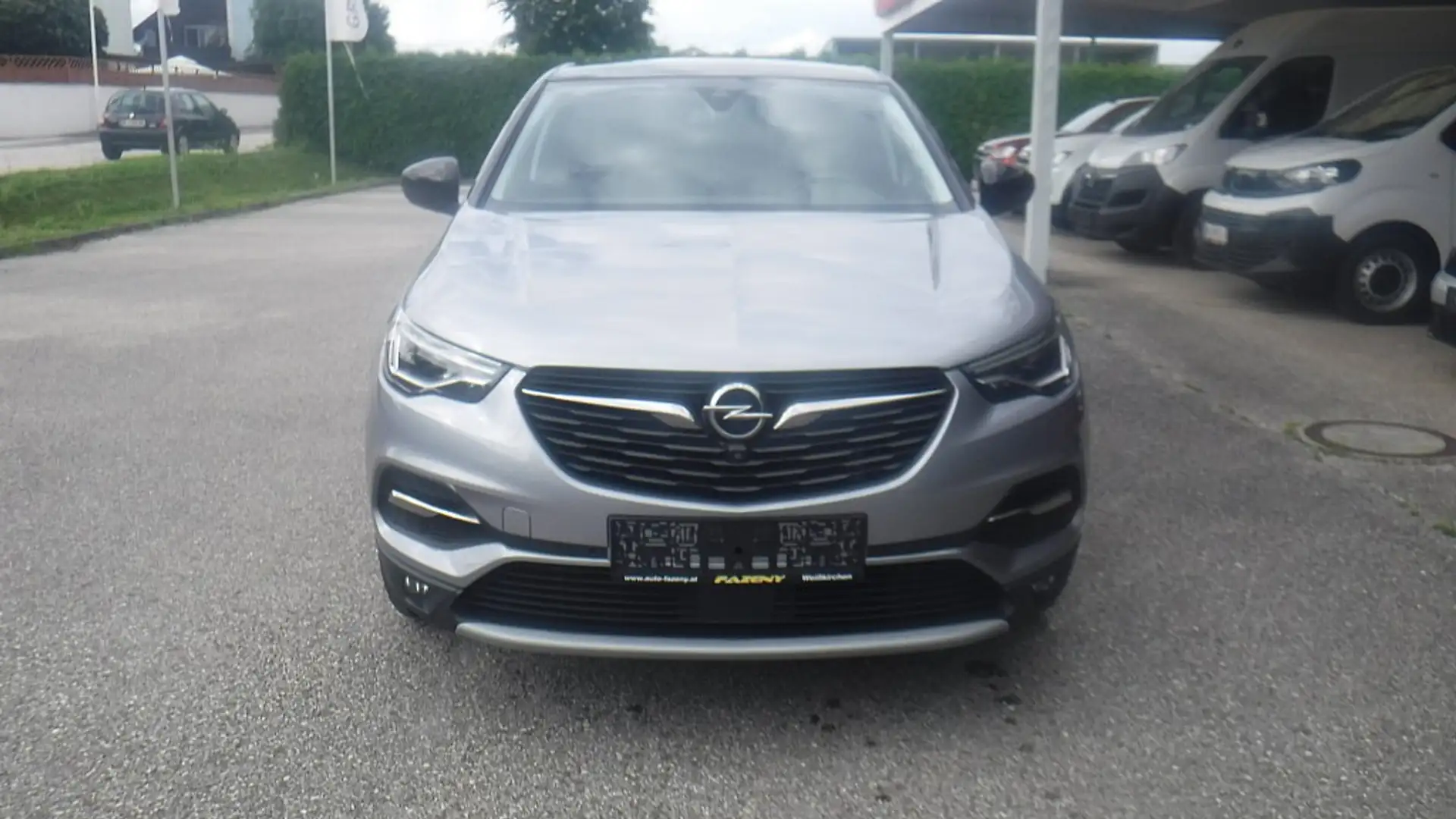 Opel Grandland X 1,5 CDTI BlueInjection Ultimate Start/Stopp Gris - 2