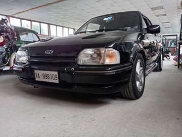 Cabrio 1.6i XR3