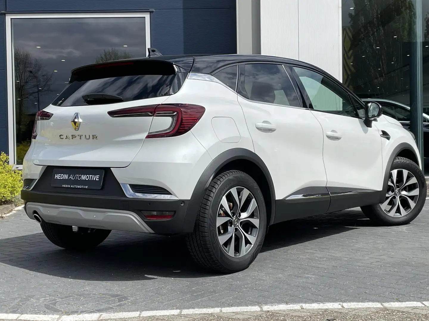 Renault Captur 1.3 TCe 130 Intens | Automaat | 360 Camera | Parke Blanc - 2