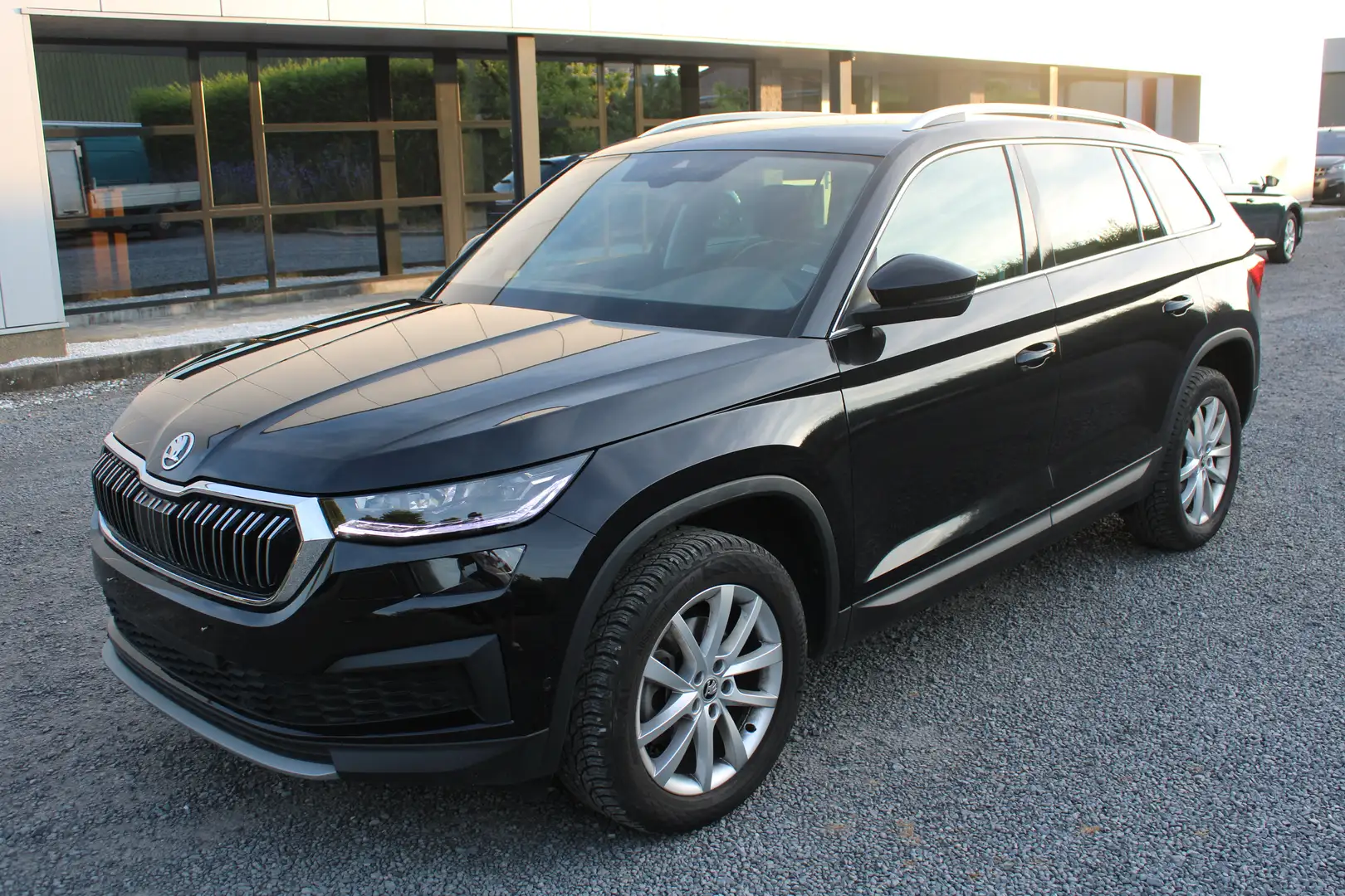 Skoda Kodiaq 1.5 TSI DSG *7-ZITPL* LEDER ADAPTCRUISE CAMERA Negro - 1