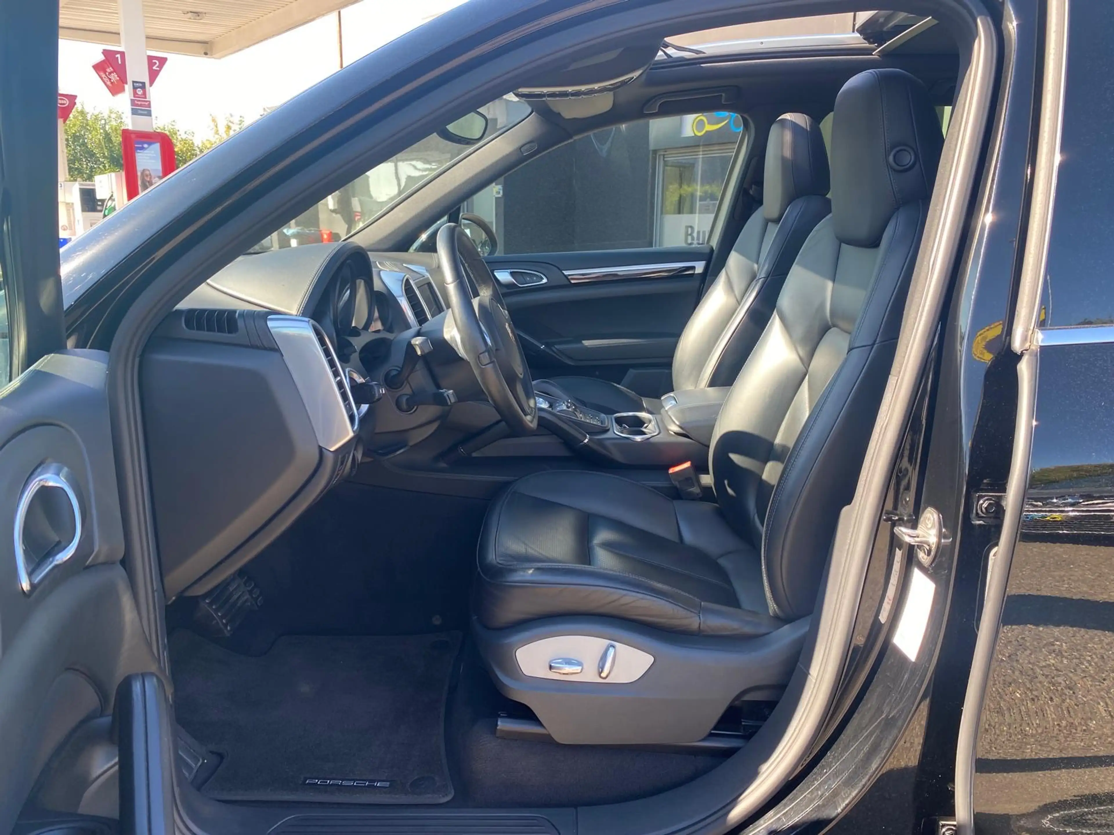 Porsche Cayenne 3.0 D V6 Tiptronic S ** CAR PASS OK ** Belgium Cars ** — photo 11