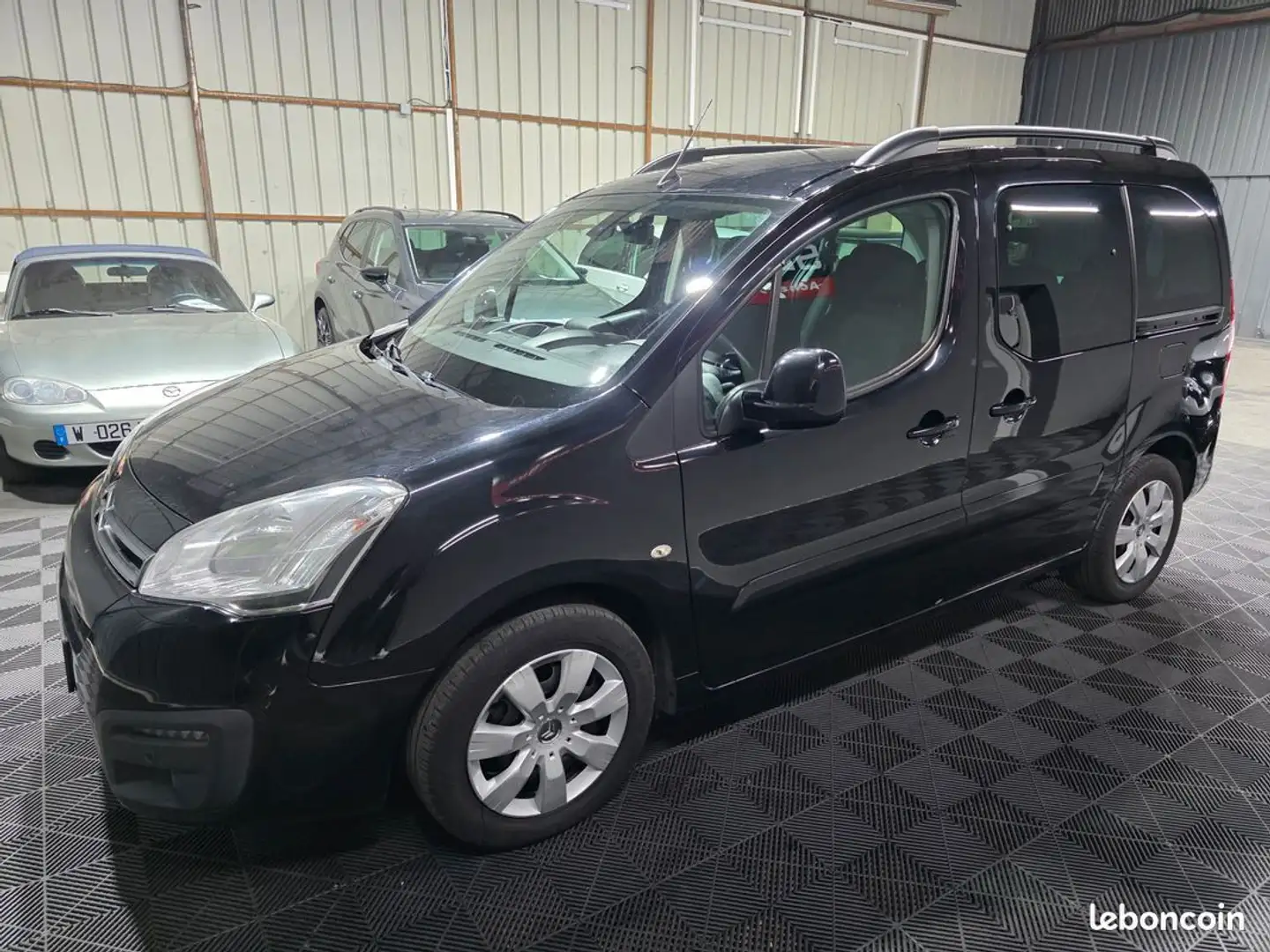 Citroen Berlingo Citroën 1.6 BlueHDi 120ch 7 places Noir - 2