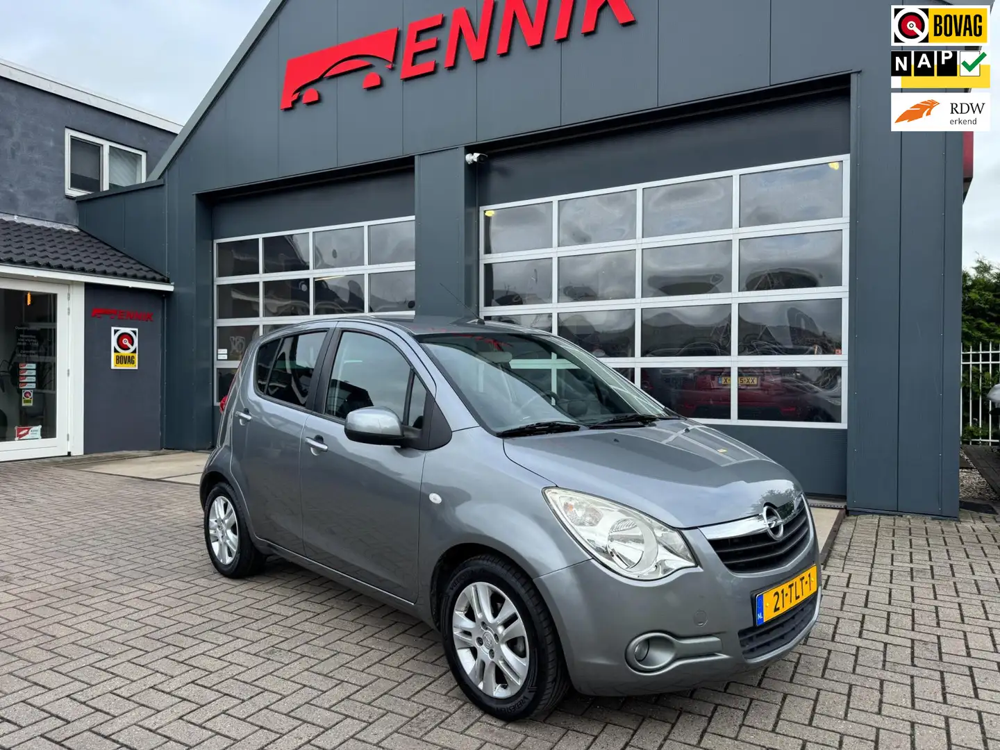 Opel Agila 1.0 Edition / Airco / NL Auto met NAP . Gris - 1