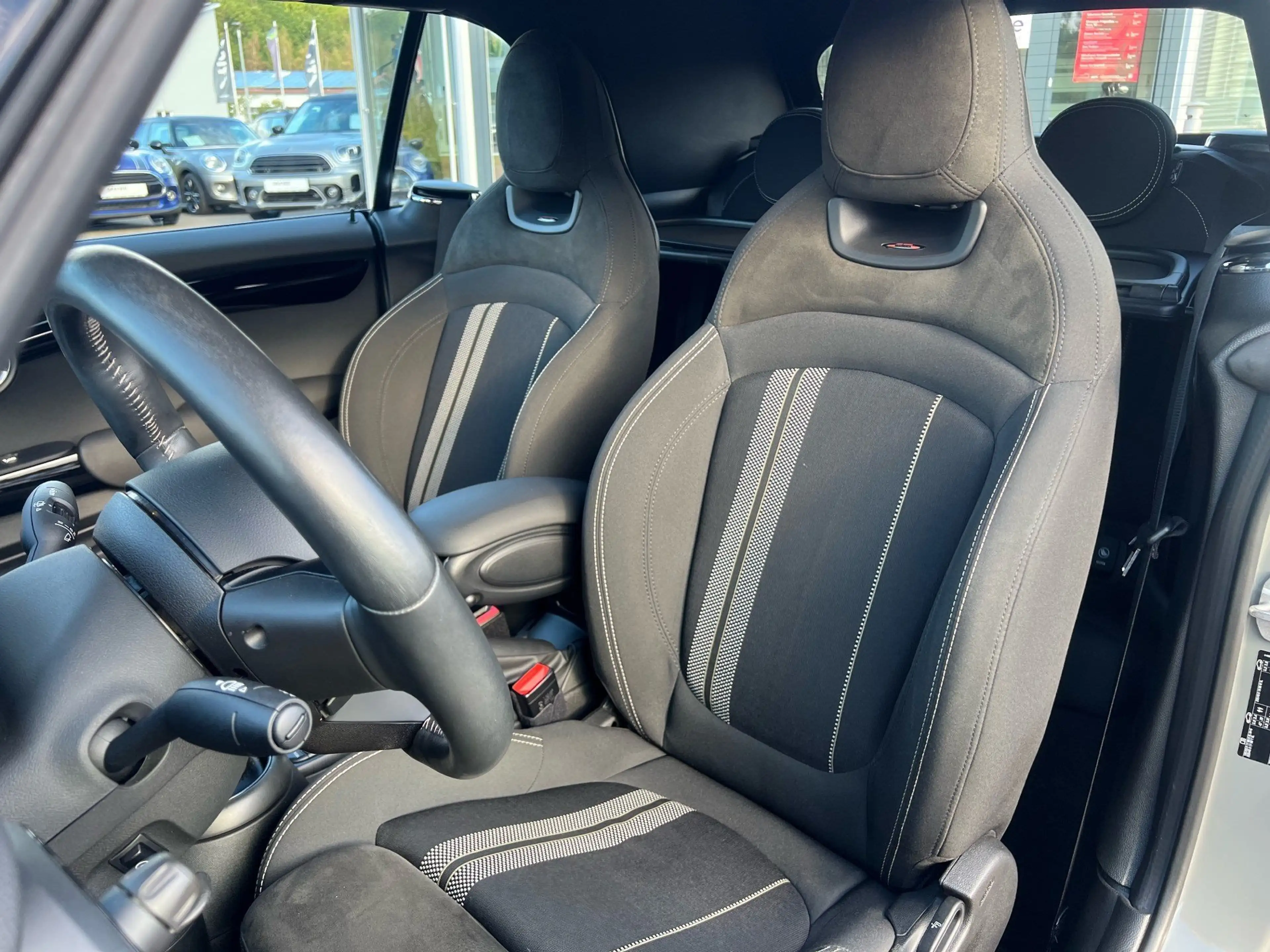 MINI John Cooper Works Cabrio John Cooper Works Cabrio DAB LED Navi Tempomat — photo 15
