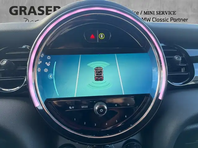 Mini Convertible view 13