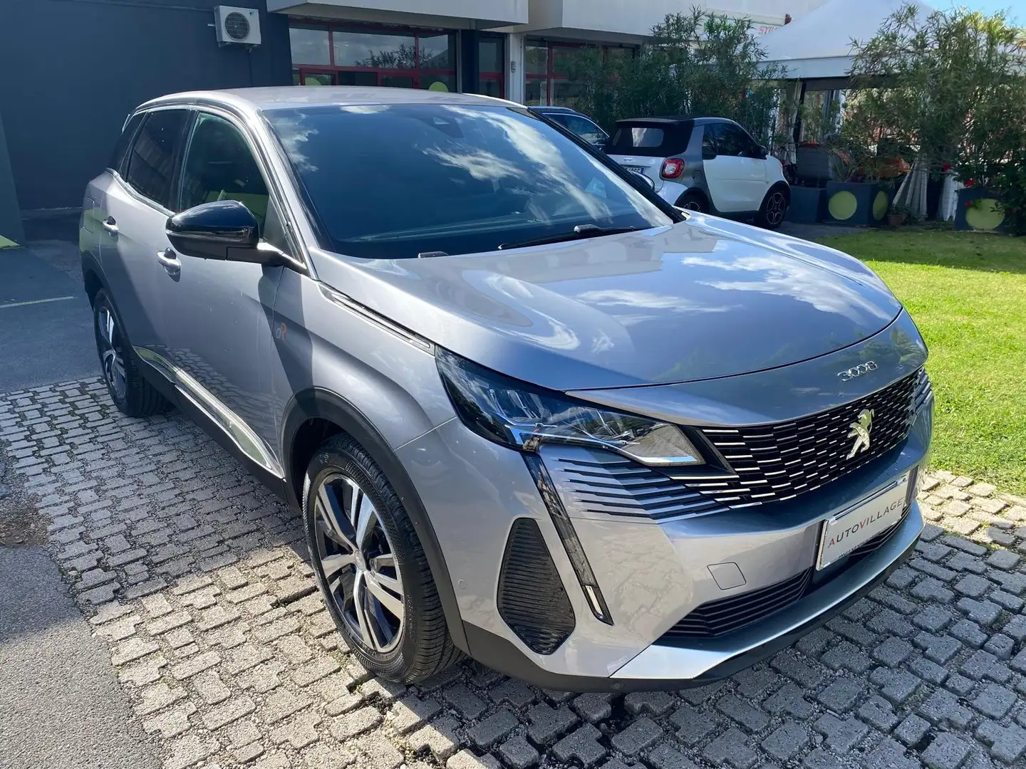 Peugeot 3008 3008 1.5 bluehdi Allure Pack s&s EAT8 Grigio - 2