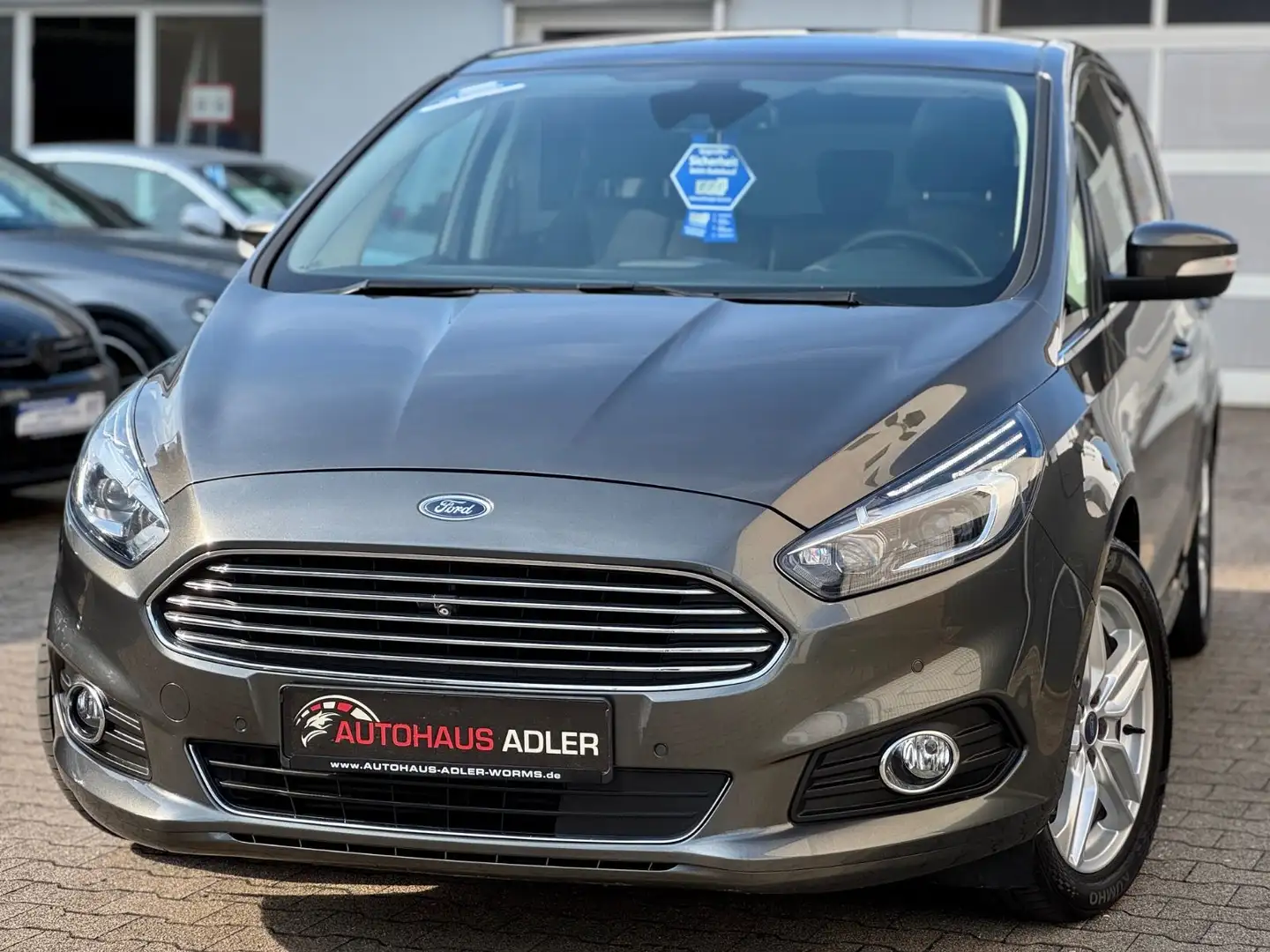 Ford S-Max S-MAX Titanium AWD*1HD*19%*AUTO*KAME*PANO*STANDH Grijs - 2