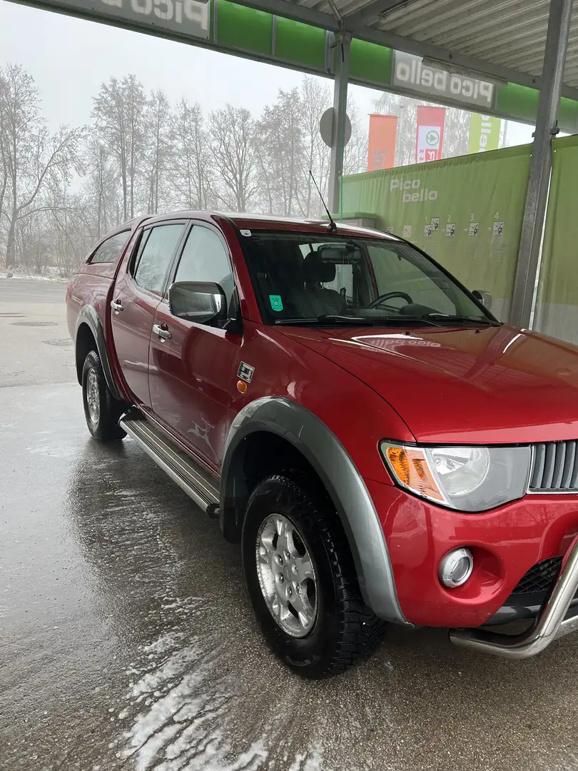 Mitsubishi L200 2.5 Liter Rot - 1