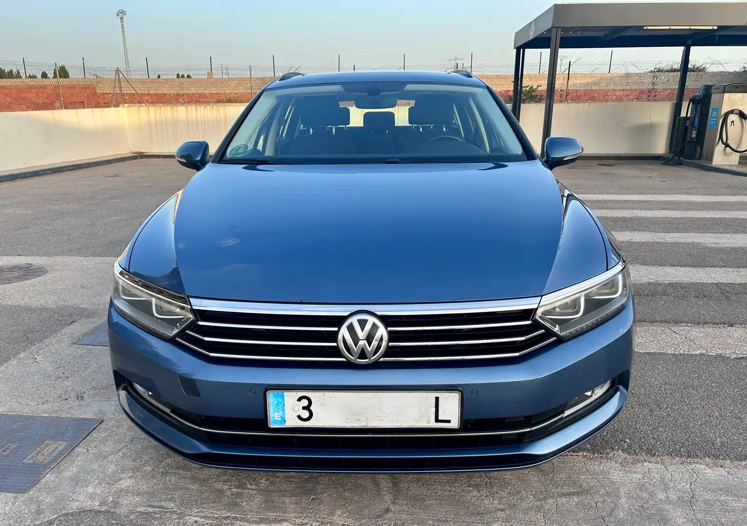 Volkswagen Passat Variant Passat Variant 2.0TDI Advance 110kW Advance Azul - 1