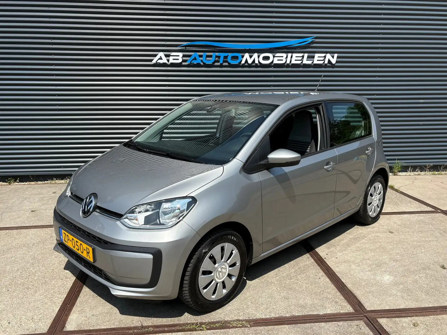 Volkswagen up! 1.0 BMT move up! 5 DEURS/ BLUETOOTH/ LED VERLICHTI Grijs - 1
