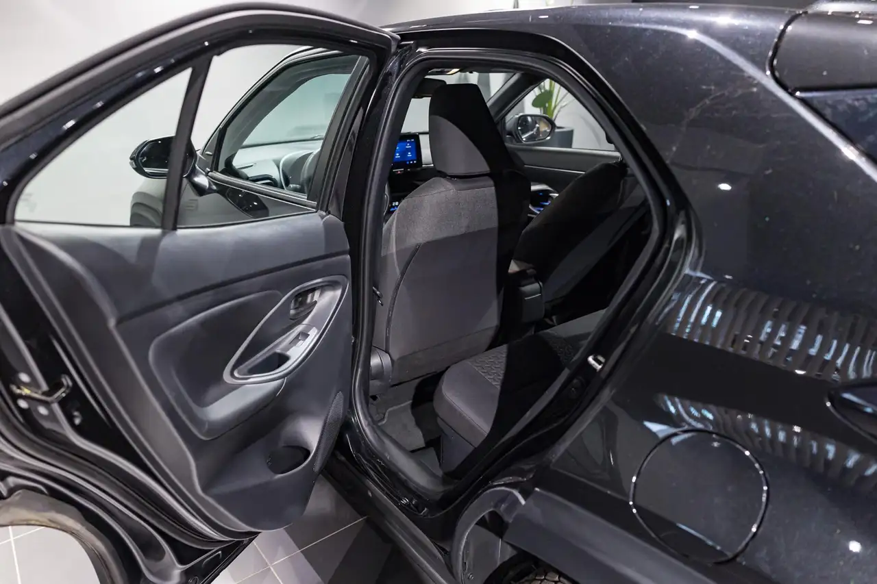Toyota Yaris Cross 1.5 VVT-ie Dynamic Plus CVT CAMERA CARPLAY ZET, миниатюра 17