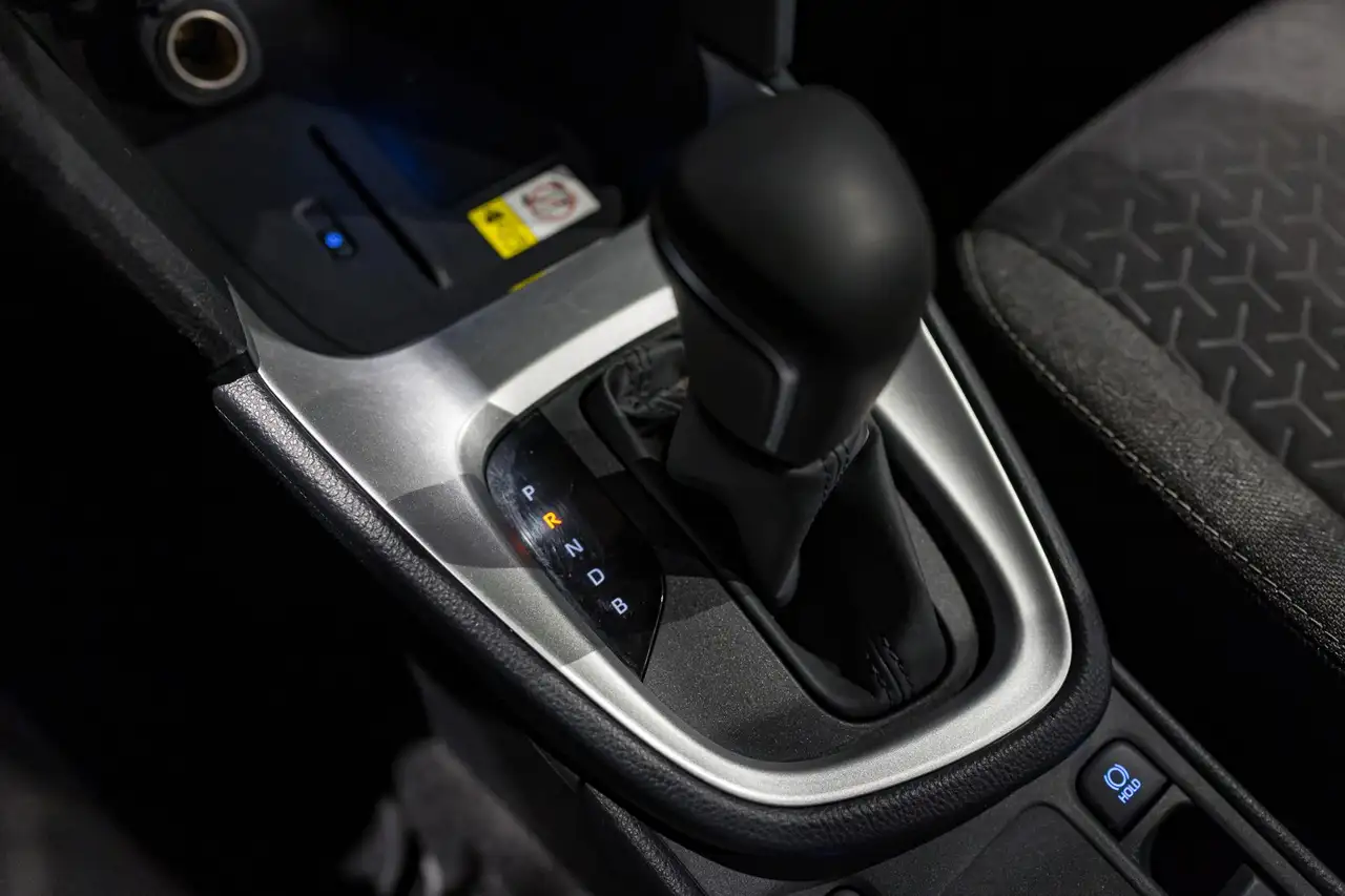 Toyota Yaris Cross 1.5 VVT-ie Dynamic Plus CVT CAMERA CARPLAY ZET, миниатюра 24