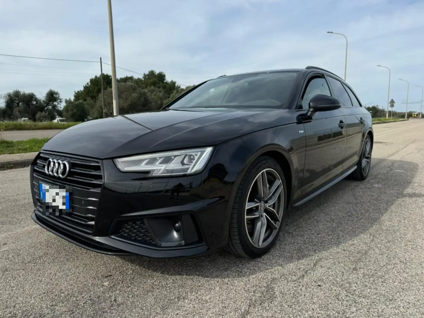 Audi A4 Avant 3.0 50 TDI quattro tiptronic Business Sport Nero - 1