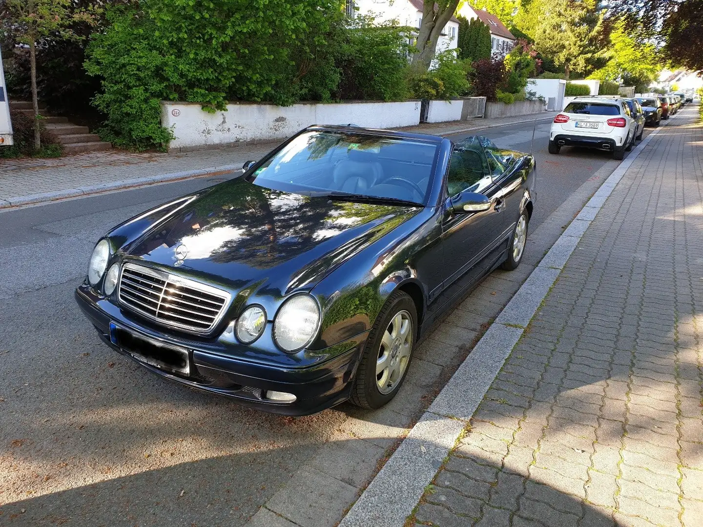 Mercedes-Benz CLK 200 CLK-Klasse Cabrio Kompressor Avantgarde Albastru - 1