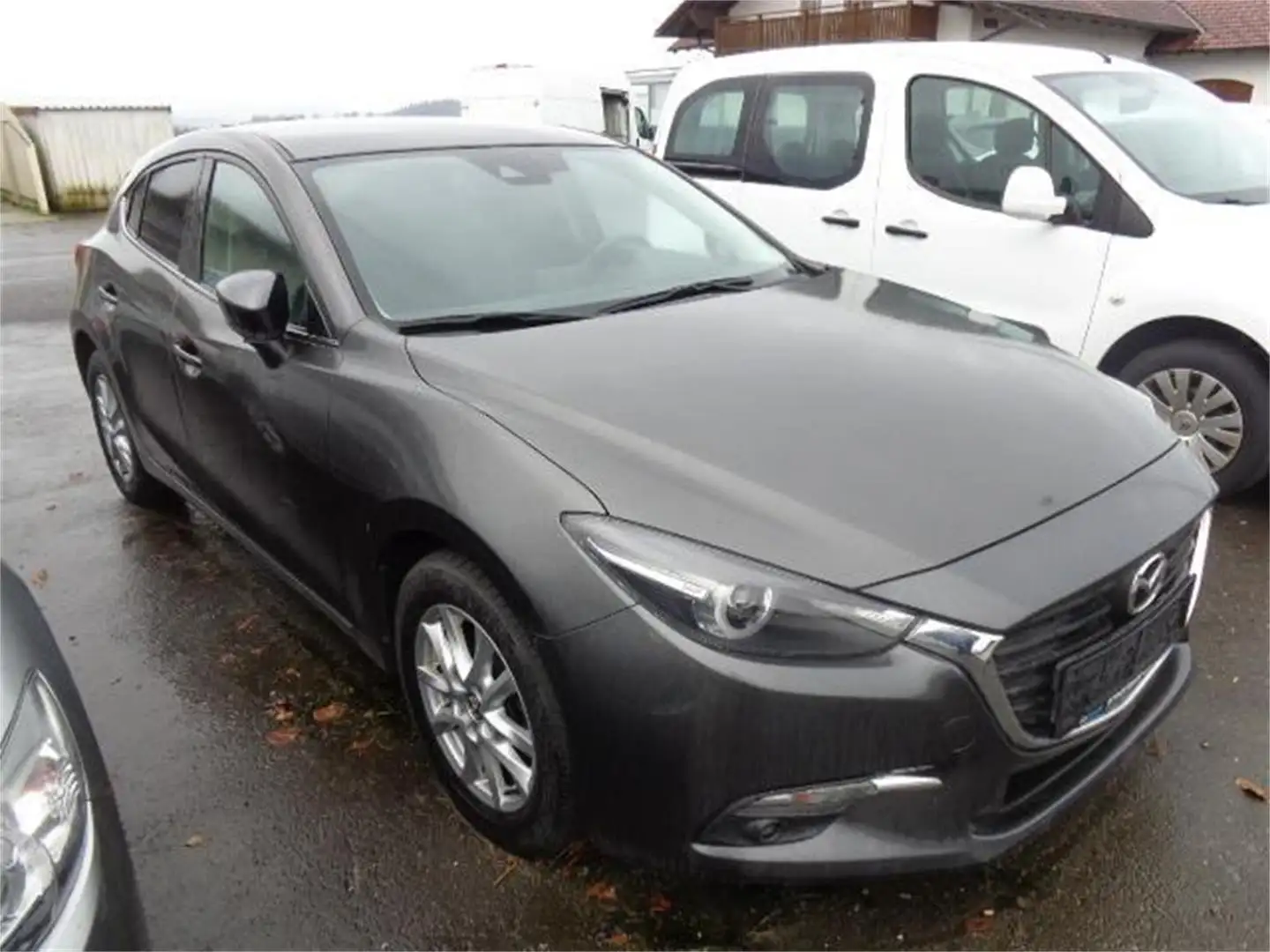 Mazda 3 Sport CD150 Attraction Gris - 2
