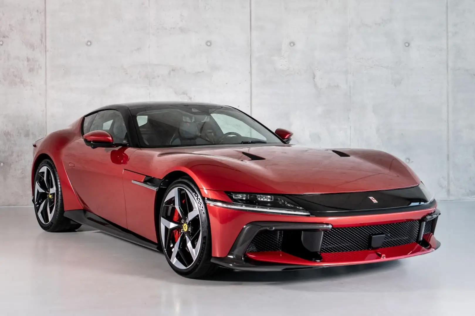Ferrari ON STOCK PRODUCTION 2025 Czerwony - 1
