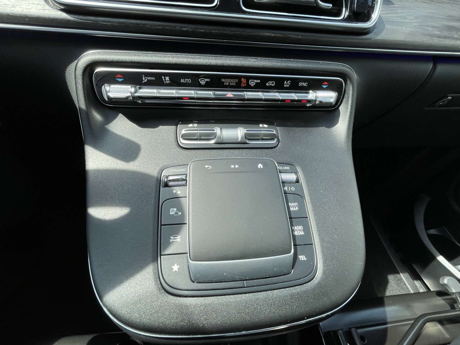 Mercedes-Benz V 250