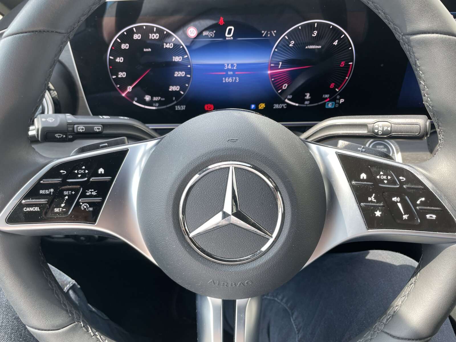 Mercedes-Benz V 250