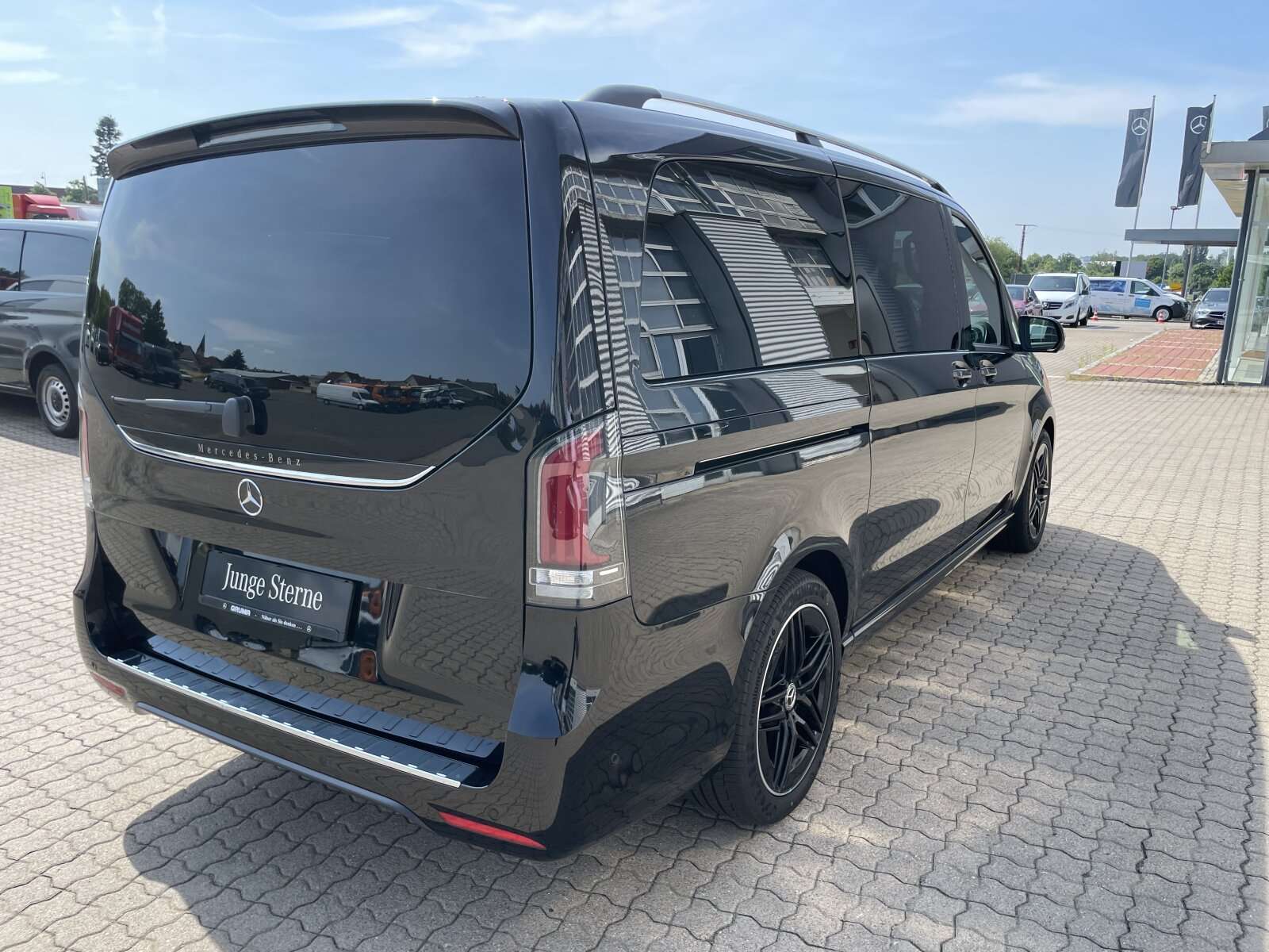 Mercedes-Benz V 250