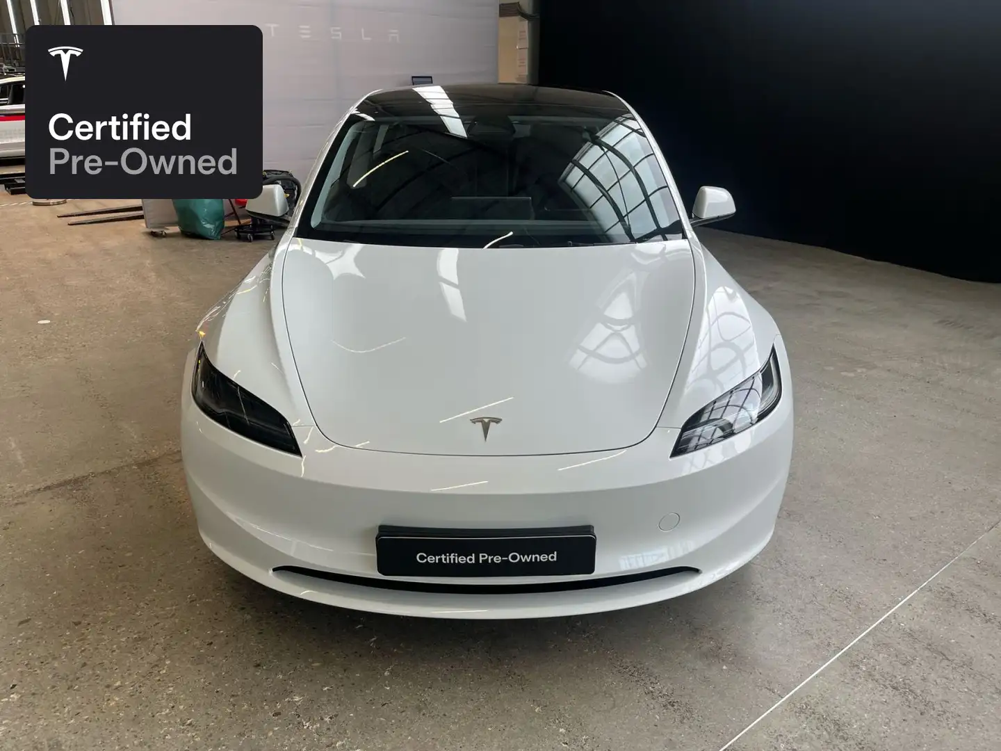 Tesla Model 3 Rear-Wheel Drive “Certified Pre-Owned” Blanco - 2