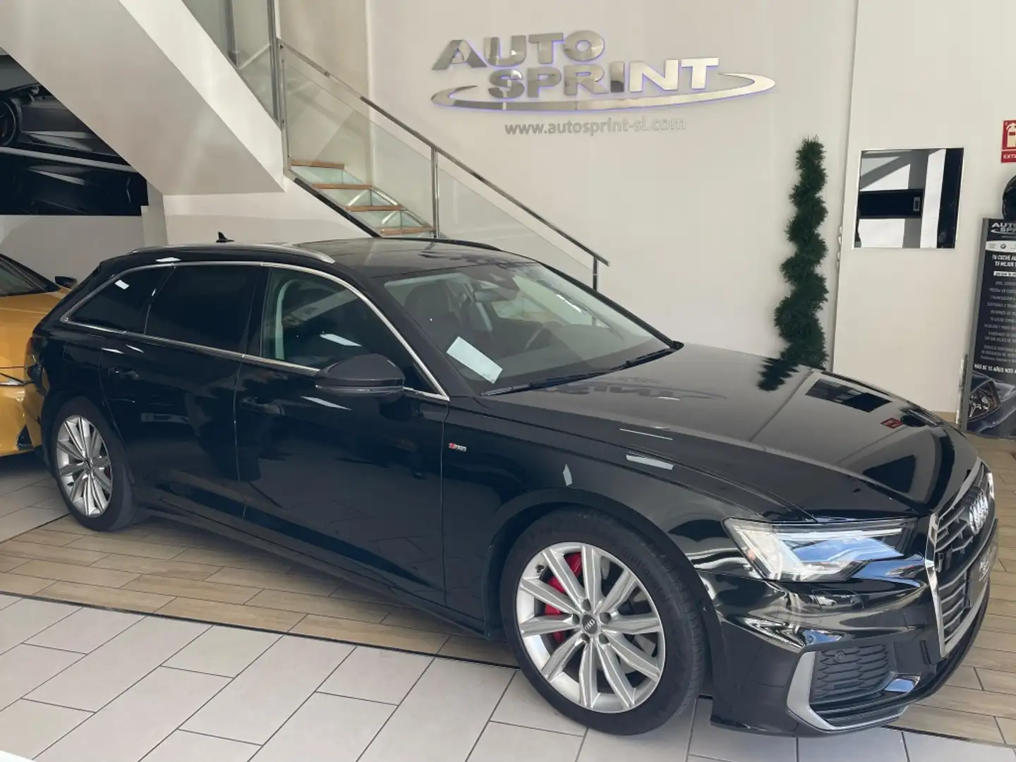 Audi A6 Avant 55 TFSIe quattro Competittion S tronic Negro - 2