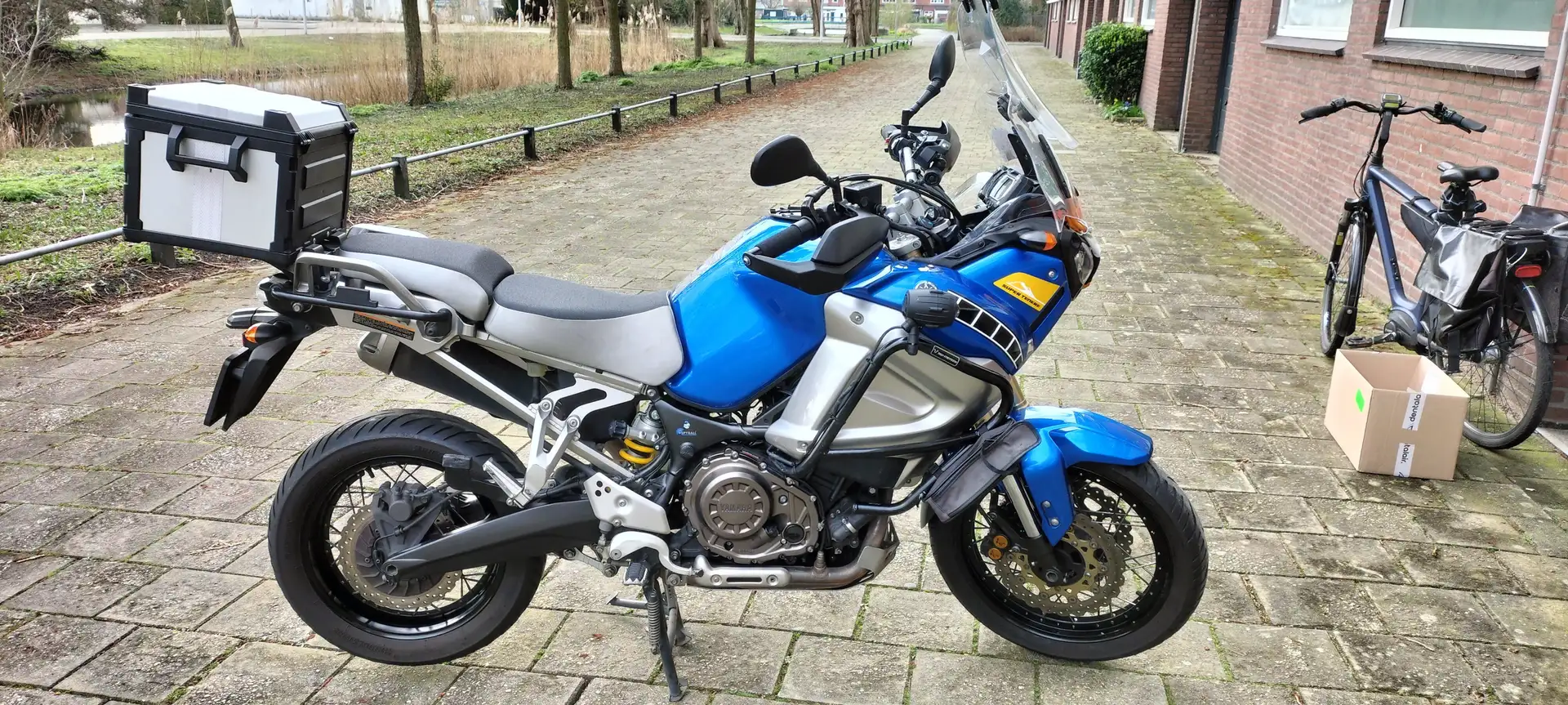 Yamaha XT 1200 Yamaha XT 1200 Super Tenere Blauw - 1