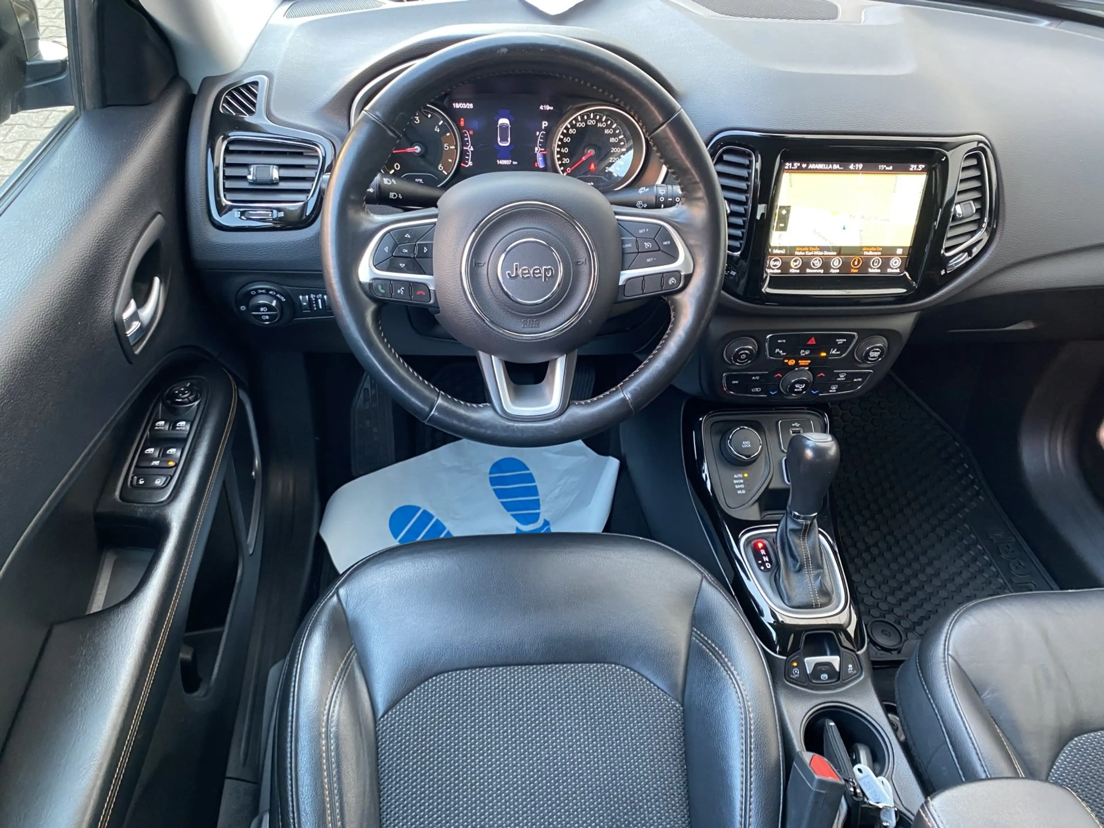 Jeep Compass 2.0 MultiJet AT 4WD Limited AHK Rkam Nav TotwAss — photo 4