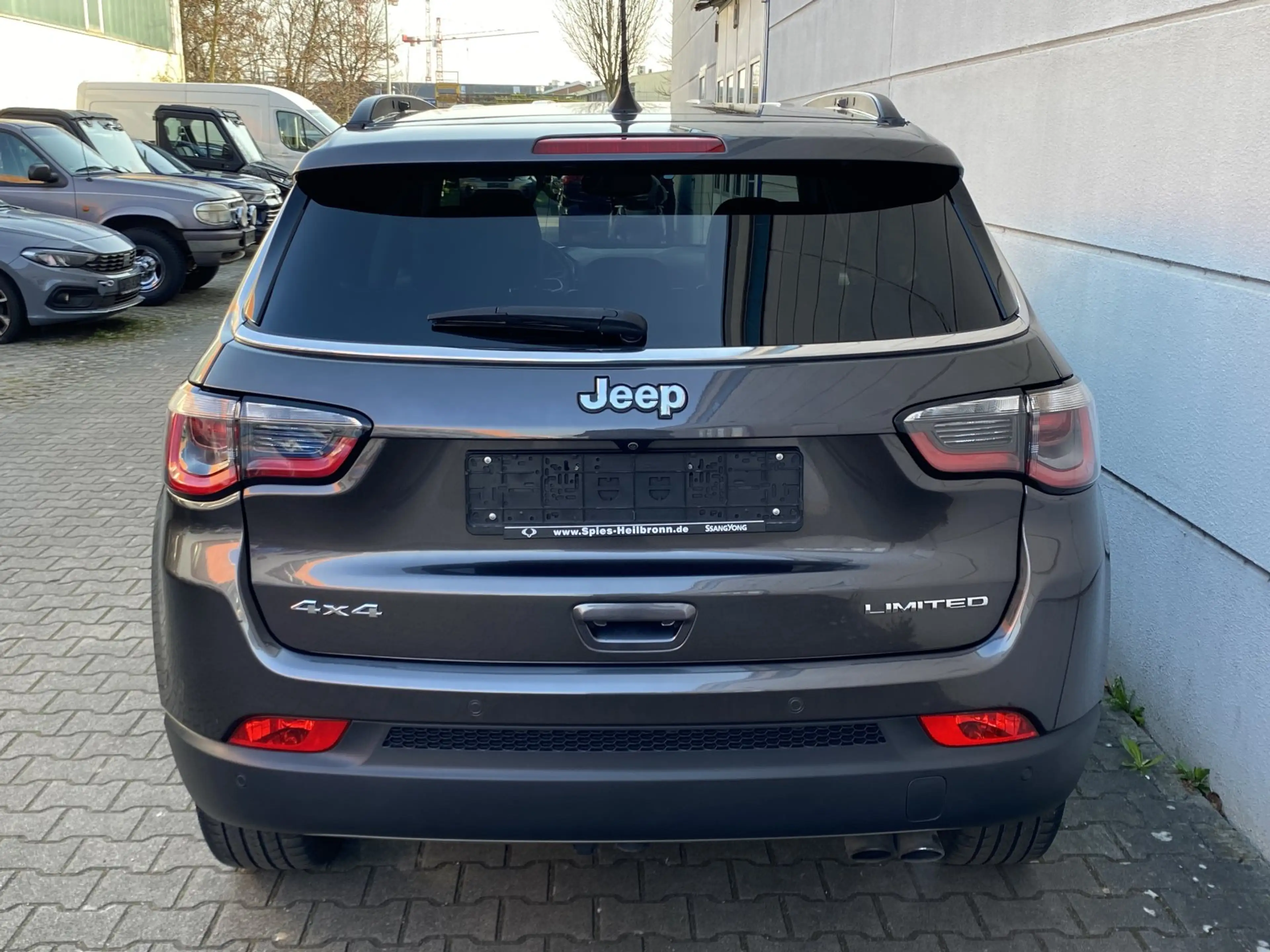 Jeep Compass 2.0 MultiJet AT 4WD Limited AHK Rkam Nav TotwAss — photo 9