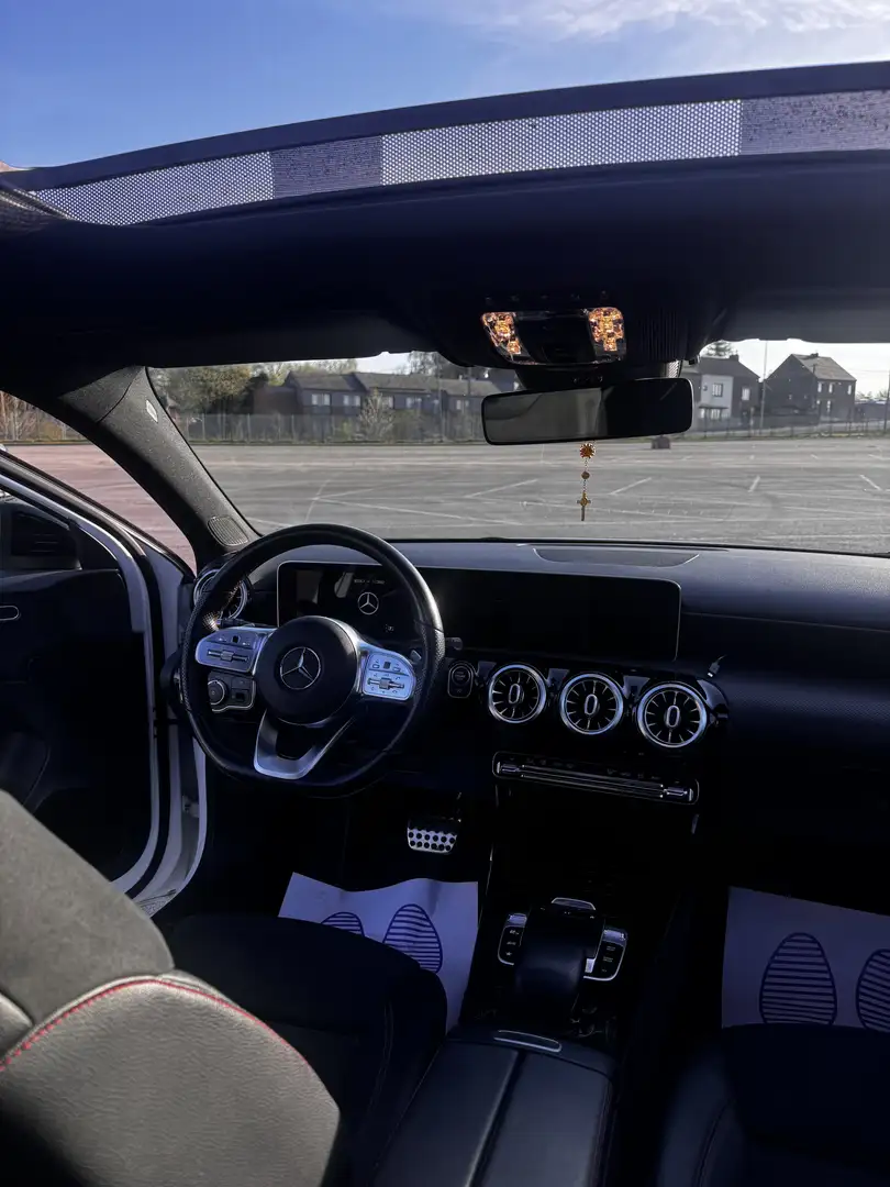 Mercedes-Benz A 180 d Business Solution AMG - 2