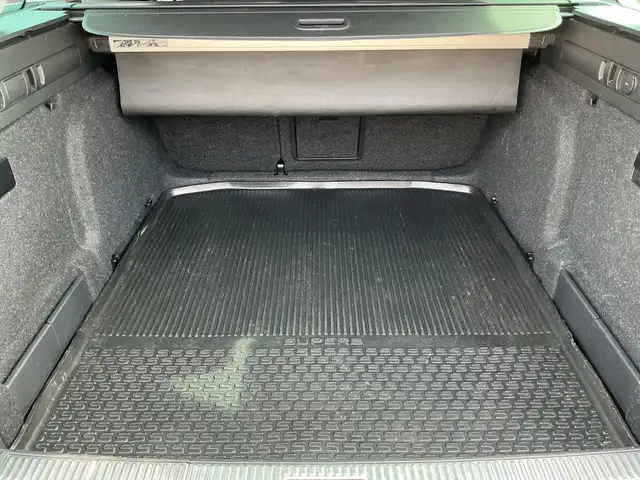 Skoda Superb view 14