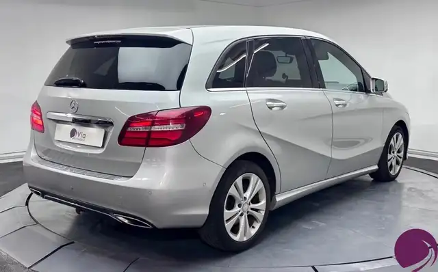 Mercedes-Benz B-Class view 5