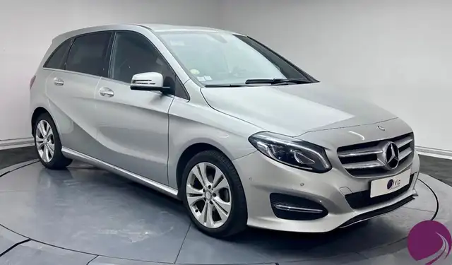 Mercedes-Benz B-Class view 2