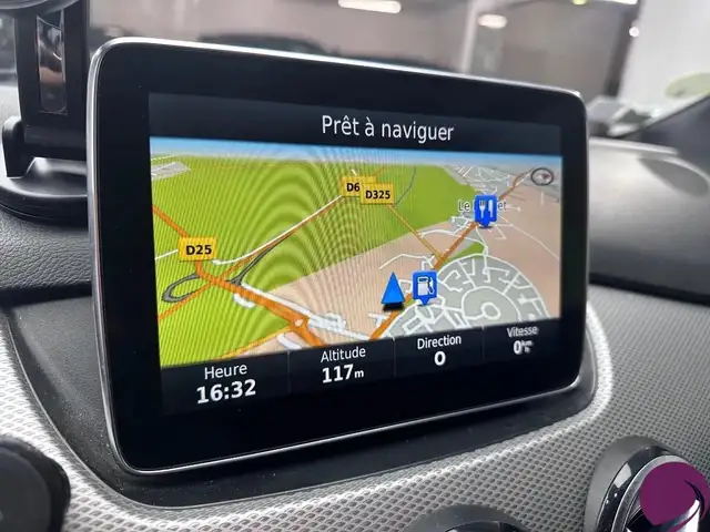 Mercedes-Benz B-Class view 11