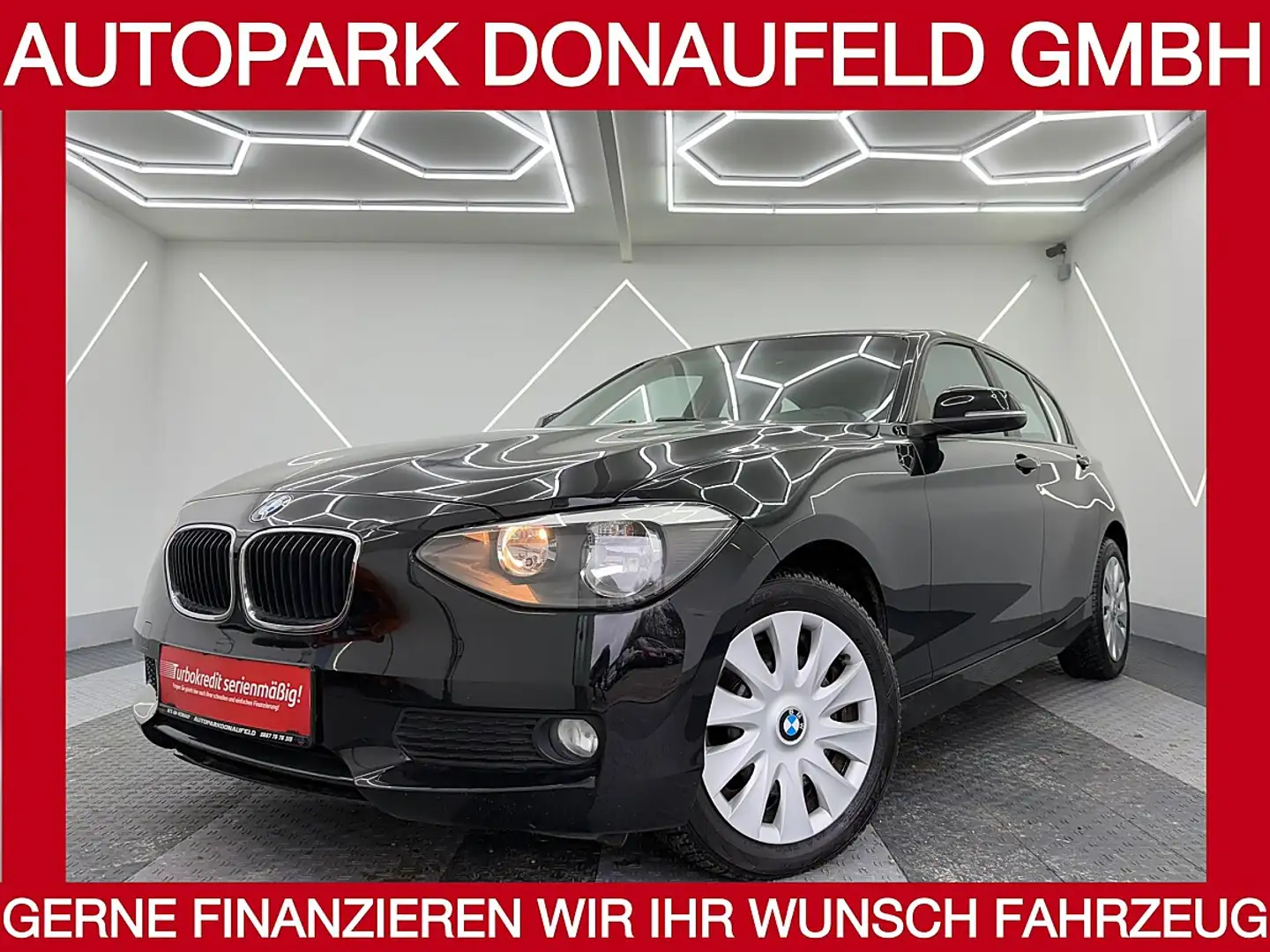 BMW 114 i Klein/Kompaktwagen *GEPFLEGT* Noir - 1