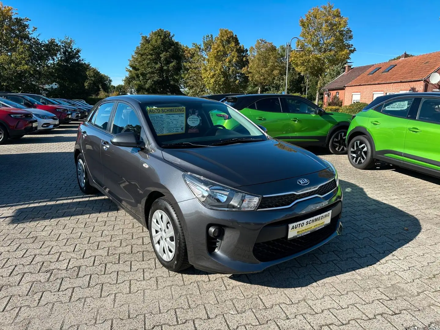 Kia Rio 1.2 Edition 7 / 74tkm/Klima/AHK/Ganzjahresr. Grau - 2