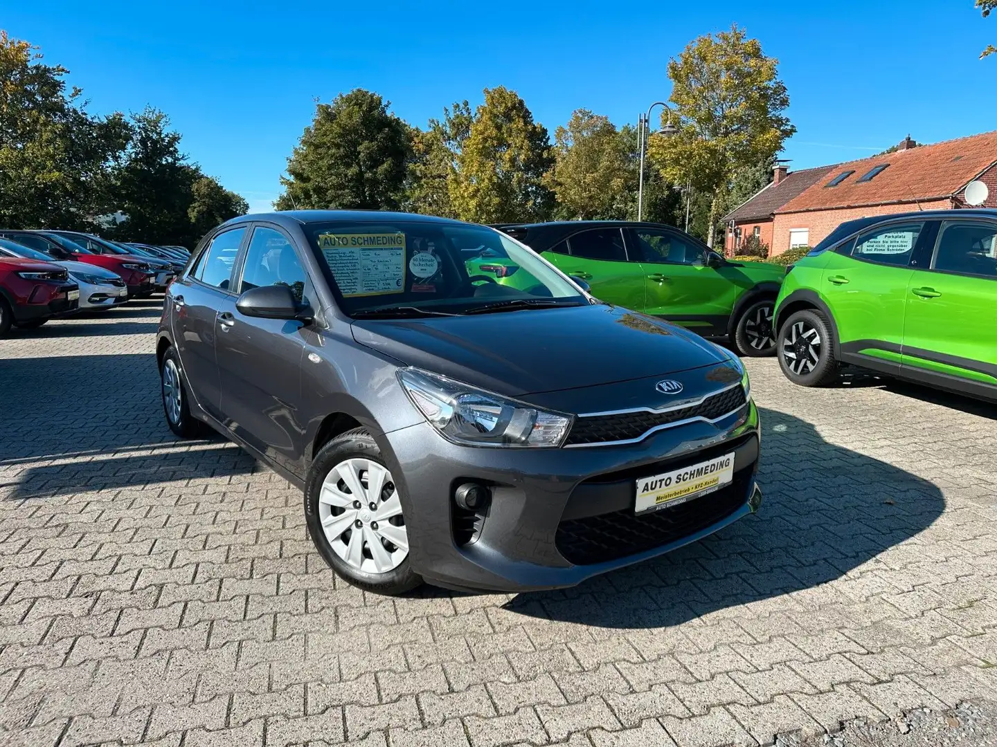 Kia Rio 1.2 Edition 7 / 74tkm/Klima/AHK/Ganzjahresr. Grau - 1