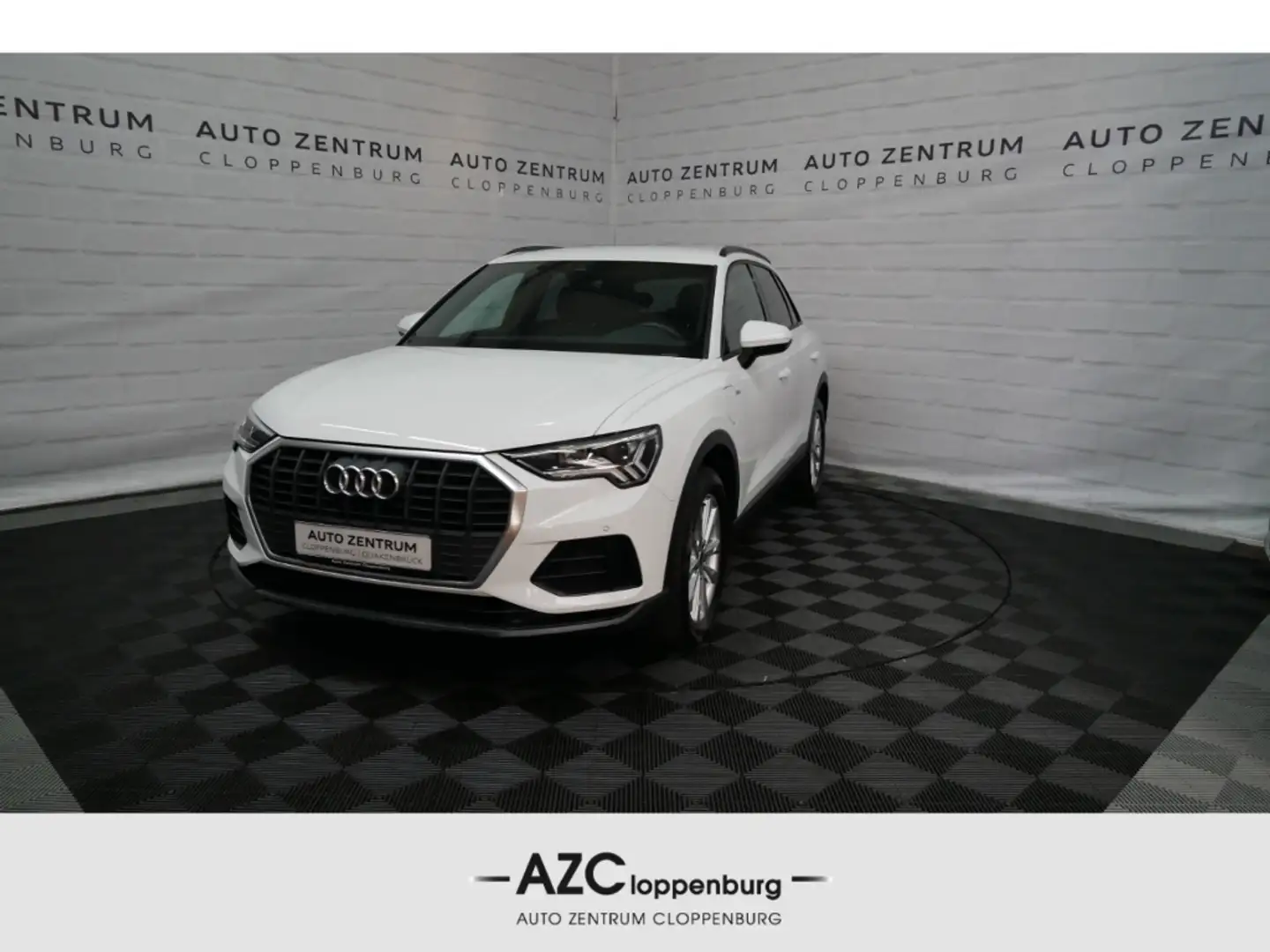 Audi Q3 45 TFSI e S line LED+Navi+Leder+Cam+Virtual Weiß - 1