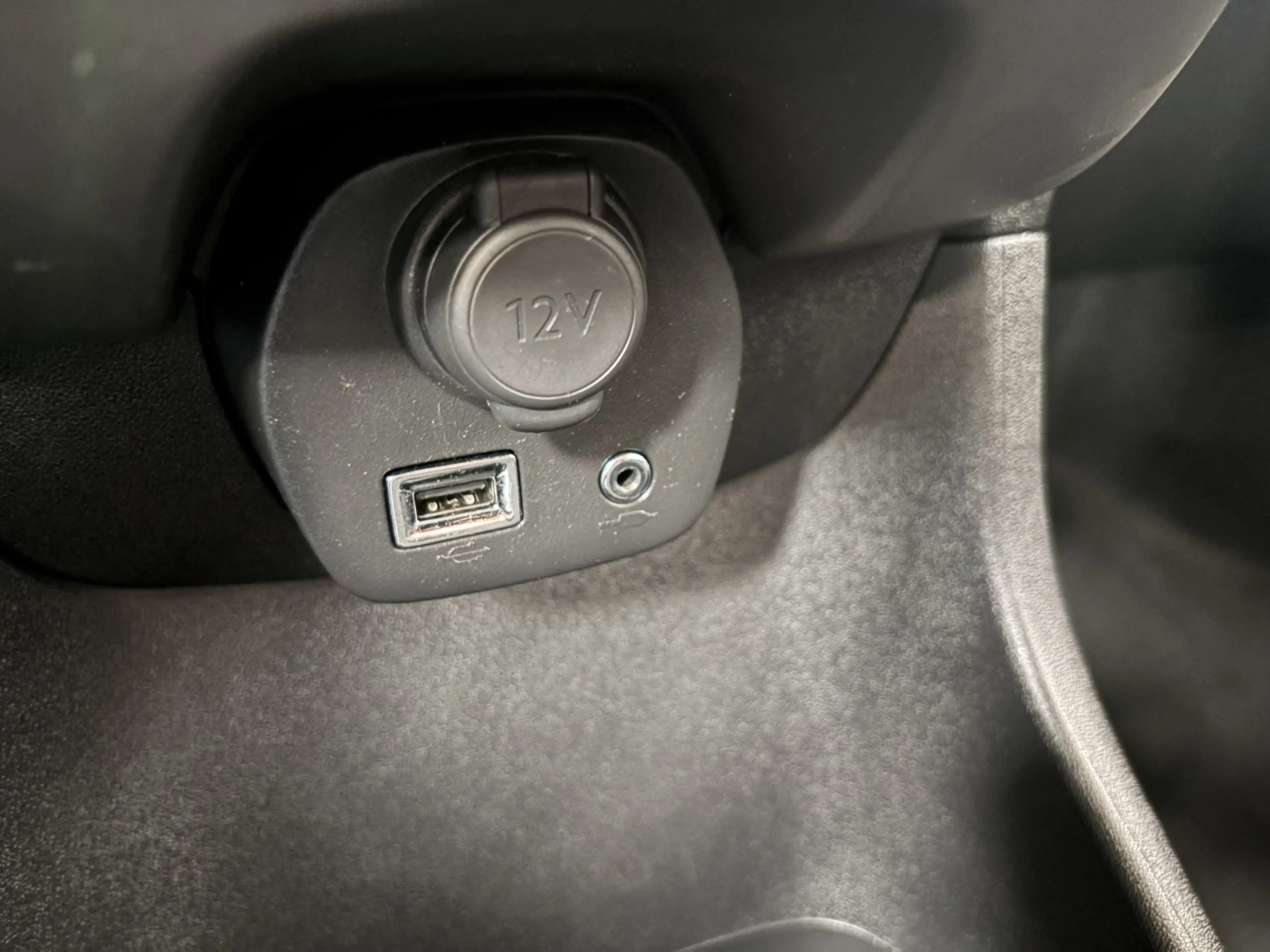 Peugeot 108 1.0 e-VTi Active/Airco/mf stuur/1e eigenaar — photo 6