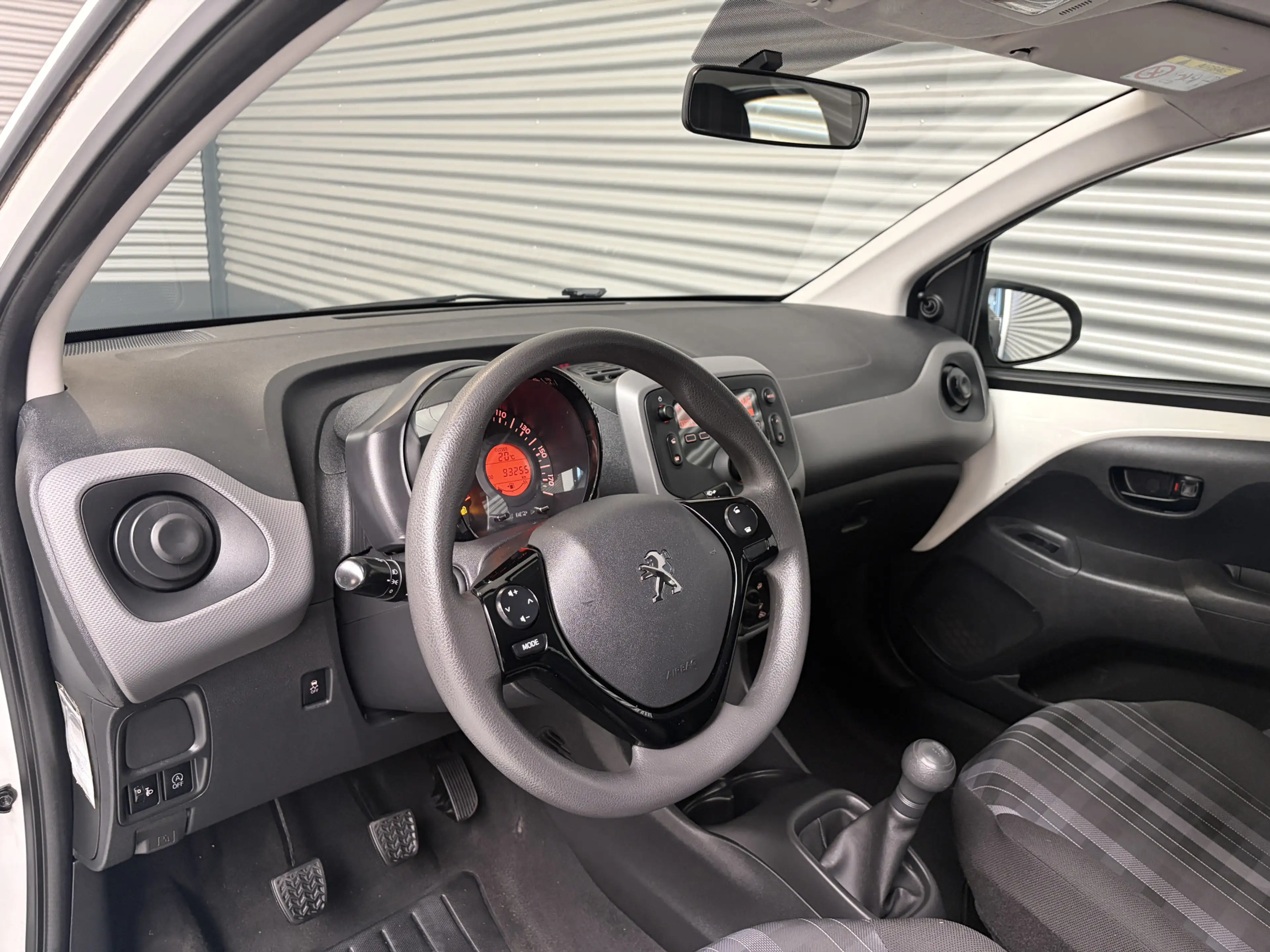 Peugeot 108 1.0 e-VTi Active/Airco/mf stuur/1e eigenaar — photo 9