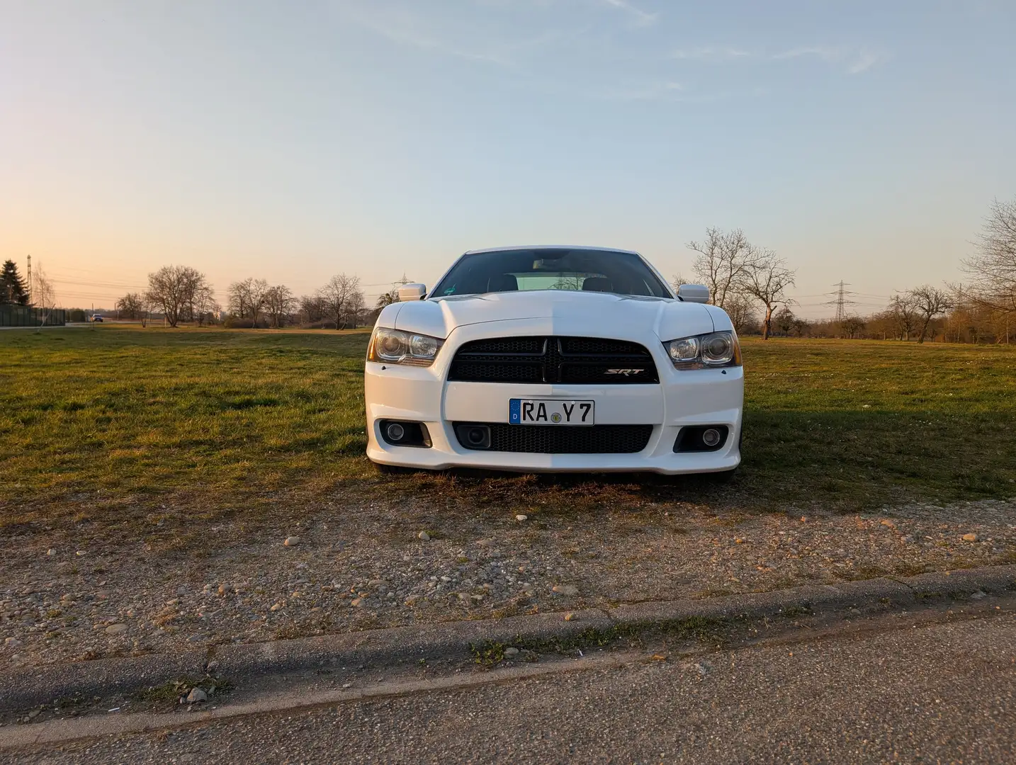 Dodge Charger SRT8 Blanco - 2