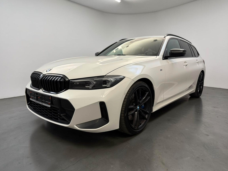 BMW 318 i T M-Paket HIFI*ADAPTIV LED*AMBIENT*AHK*TOP