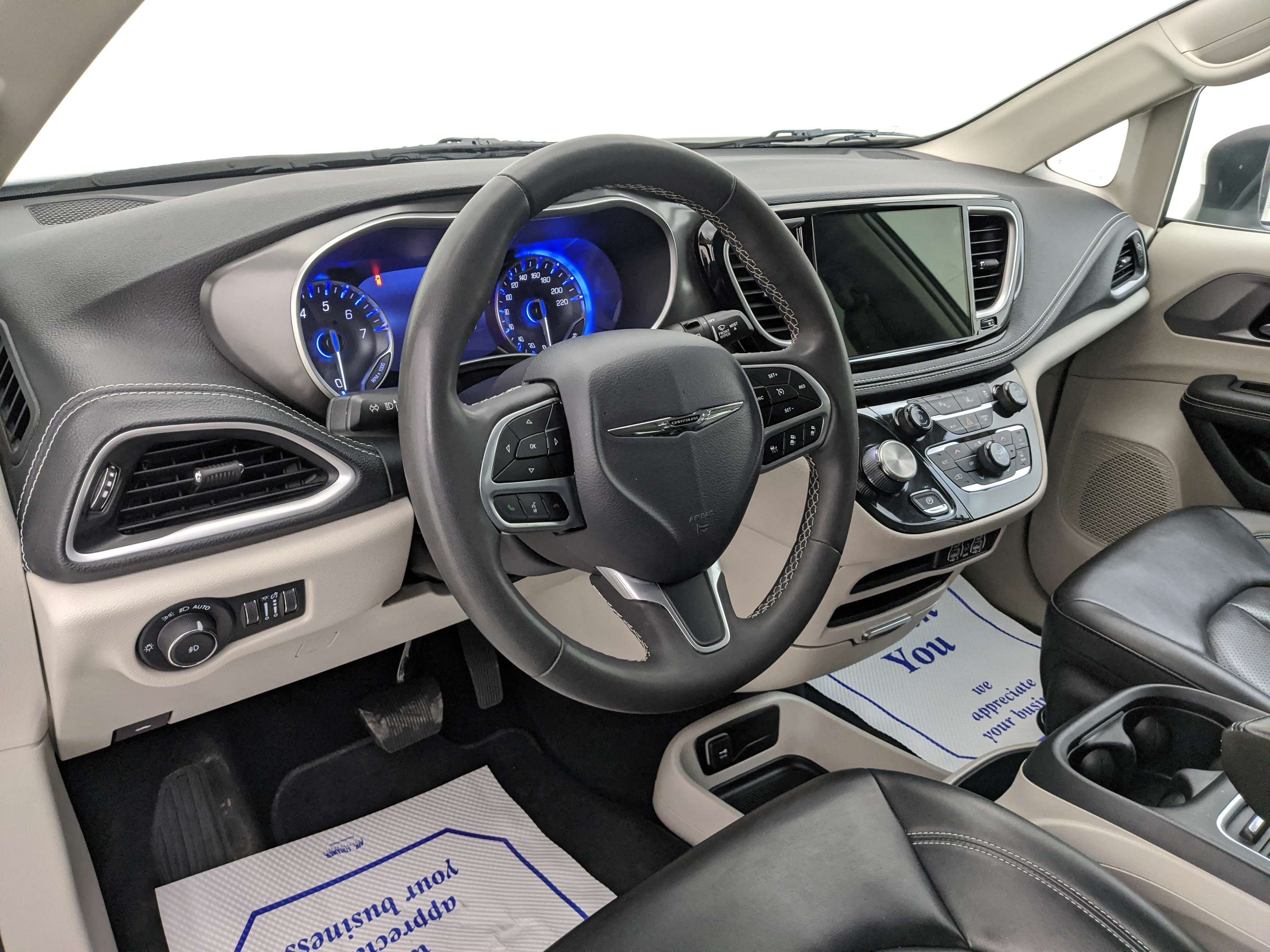 2023 Chrysler Pacifica