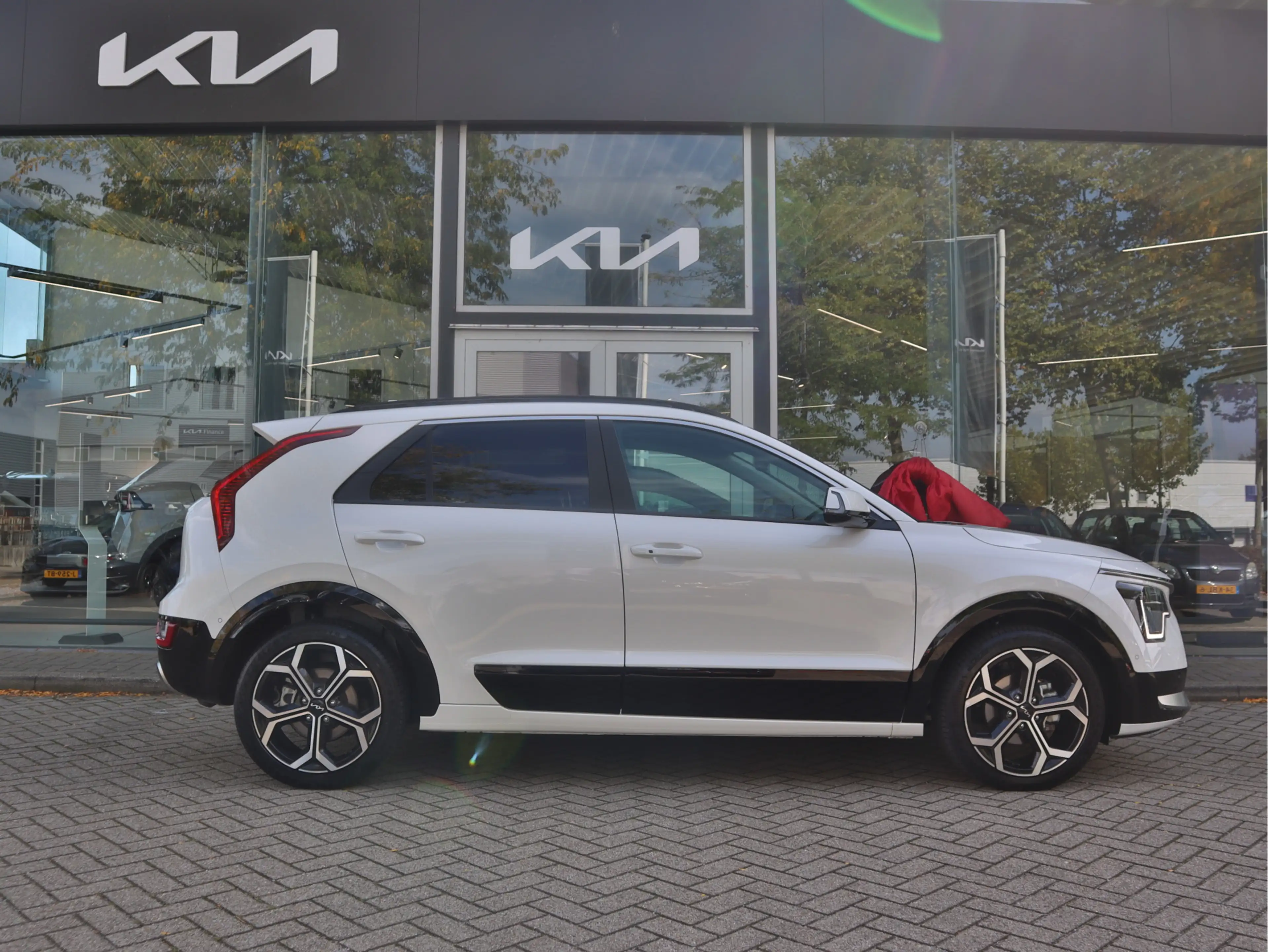 Kia Niro 1.6 GDi PHEV Plug-In-Hybrid ExecutiveLine | Leder — photo 5