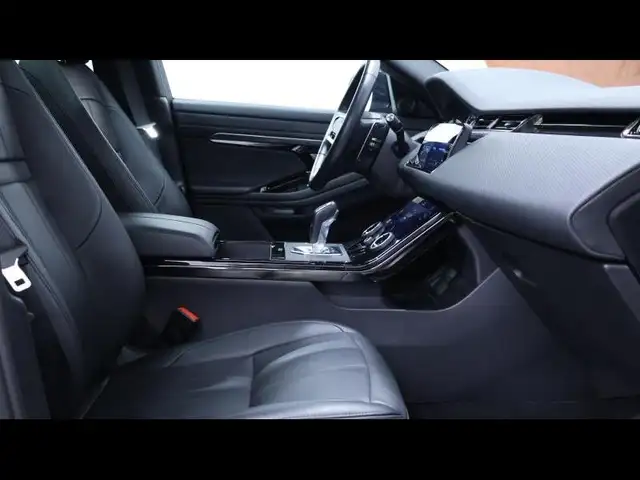 Land Rover Range Rover Evoque view 11