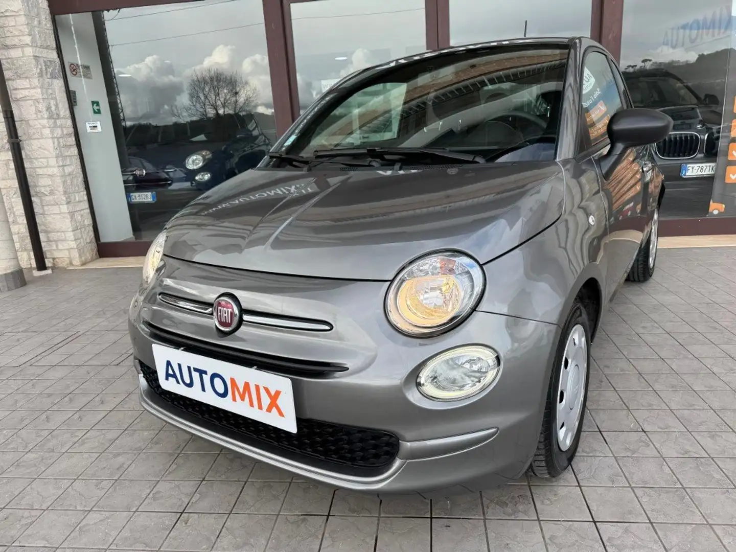 Fiat 500 1.0 Hybrid Cult 70cv Grau - 2